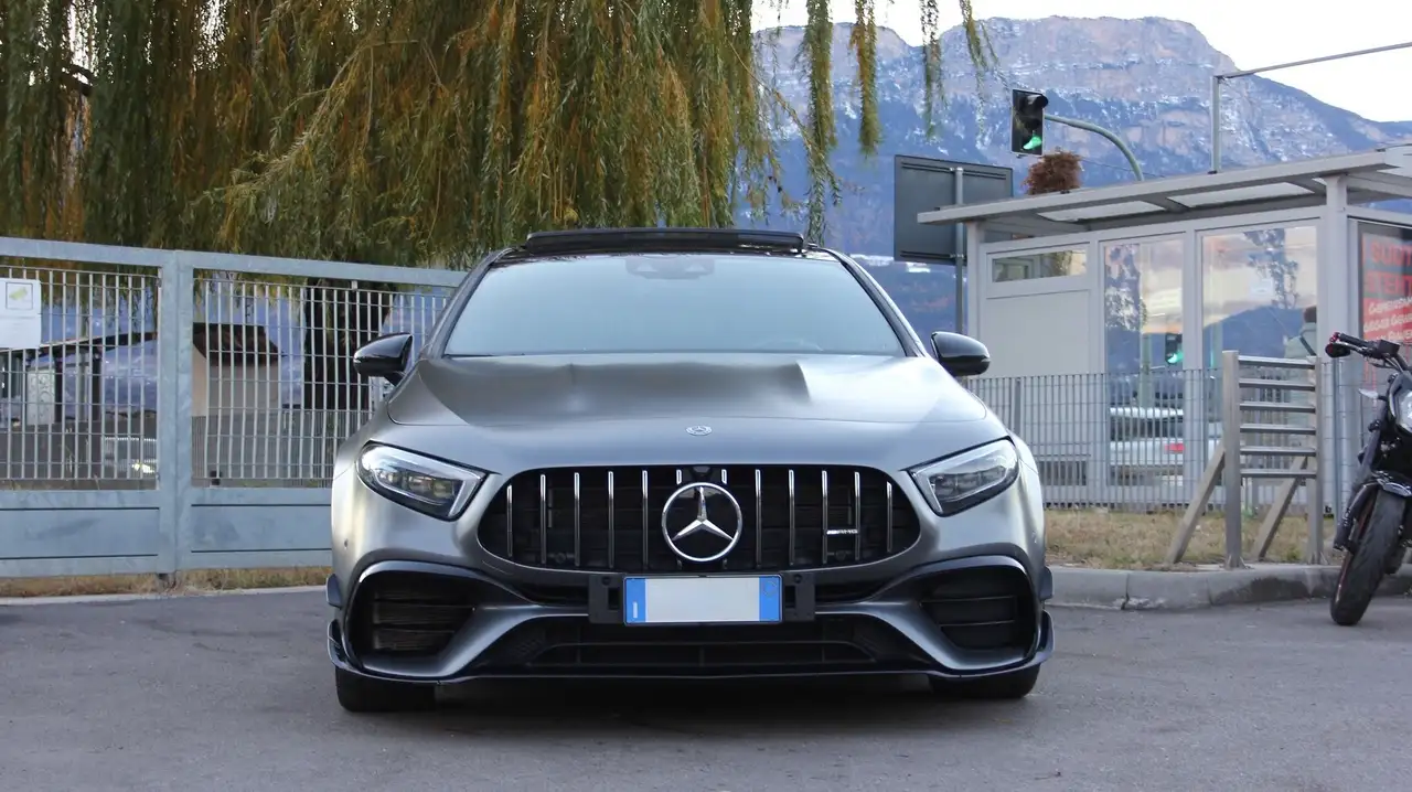 Mercedes-Benz A 45 AMG