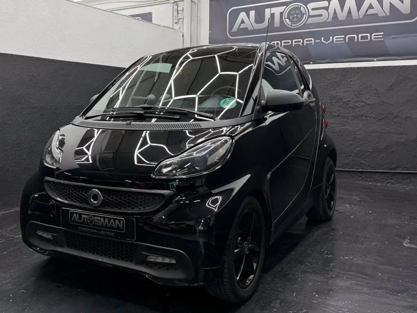 smart forTwo Coupé 52 mhd Passion Aut. Negro - 2