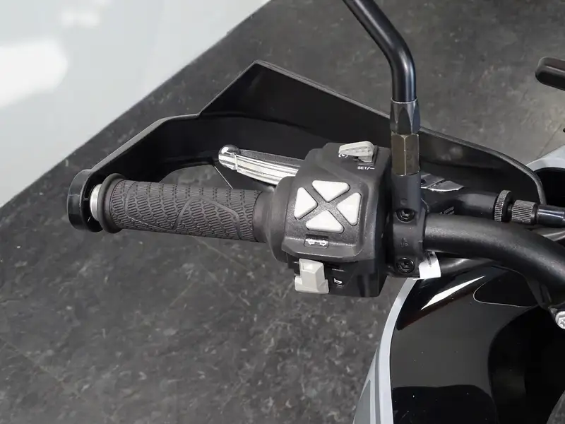 Husqvarna Norden 901 - foto 8