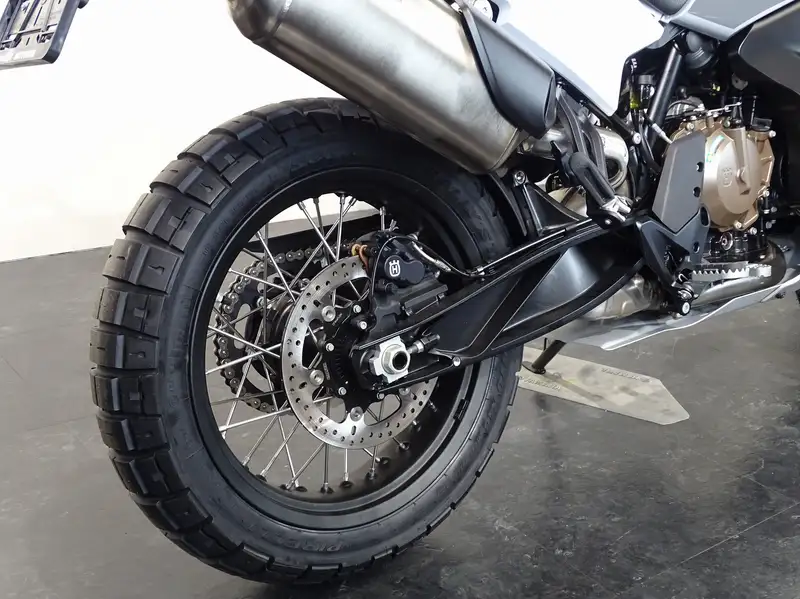 Husqvarna Norden 901 - foto 6