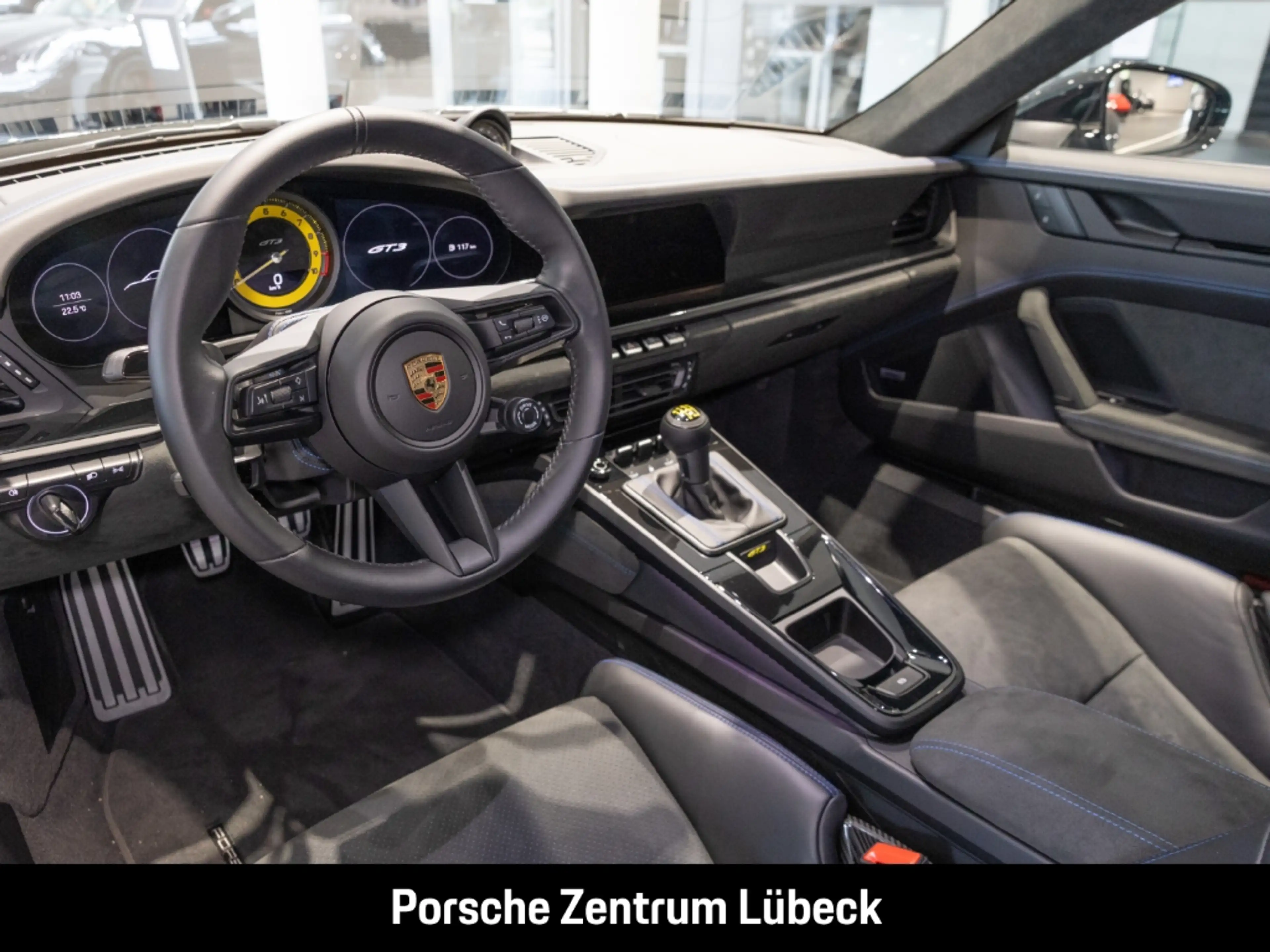 Porsche 992 (911) GT3 — photo 4