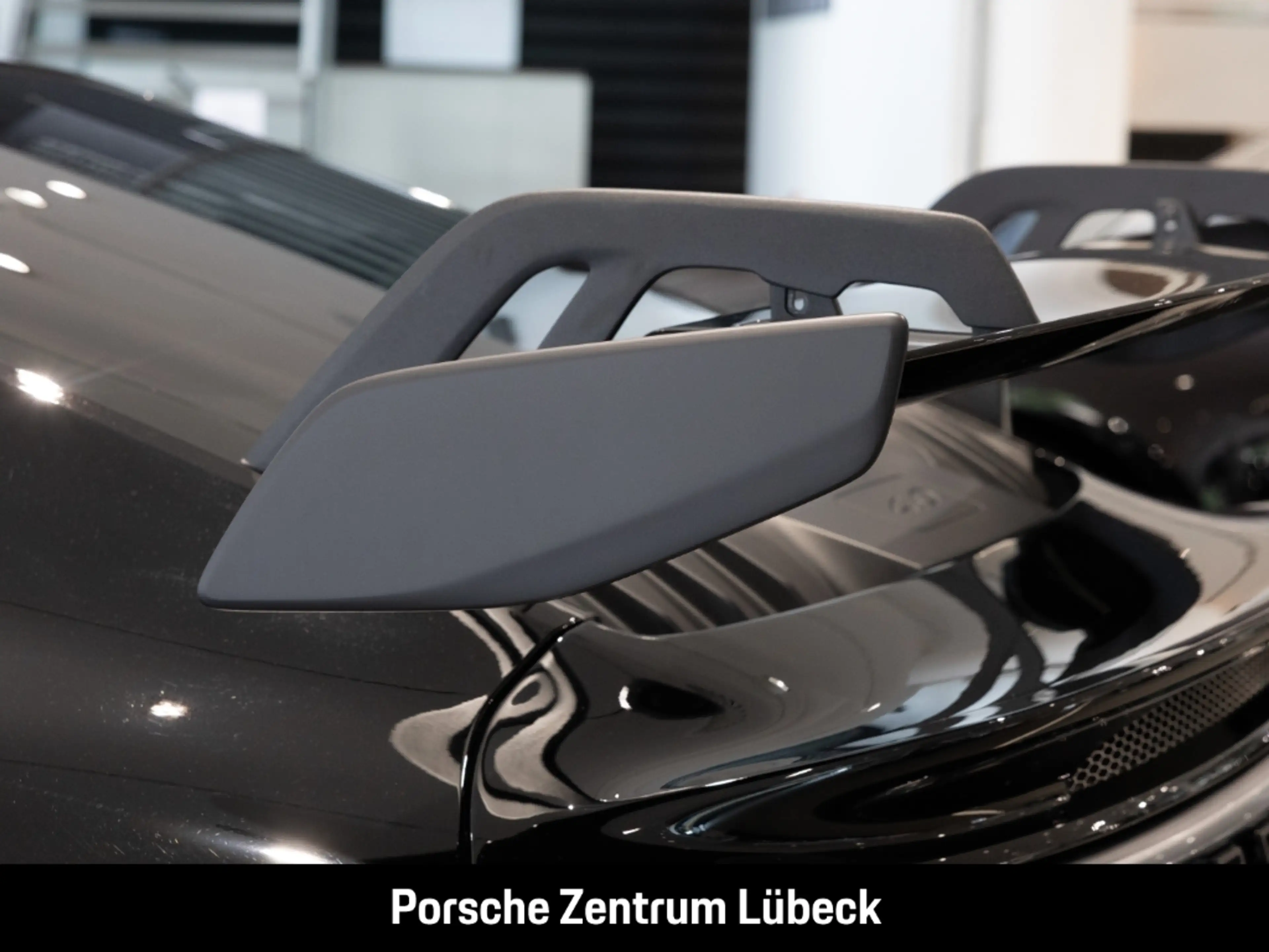 Porsche 992 (911) GT3 — photo 15