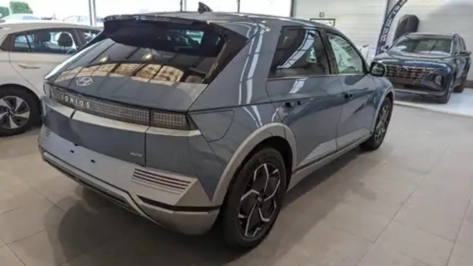 Hyundai IONIQ 5 77,4 kWh 4WD Uniq - 2