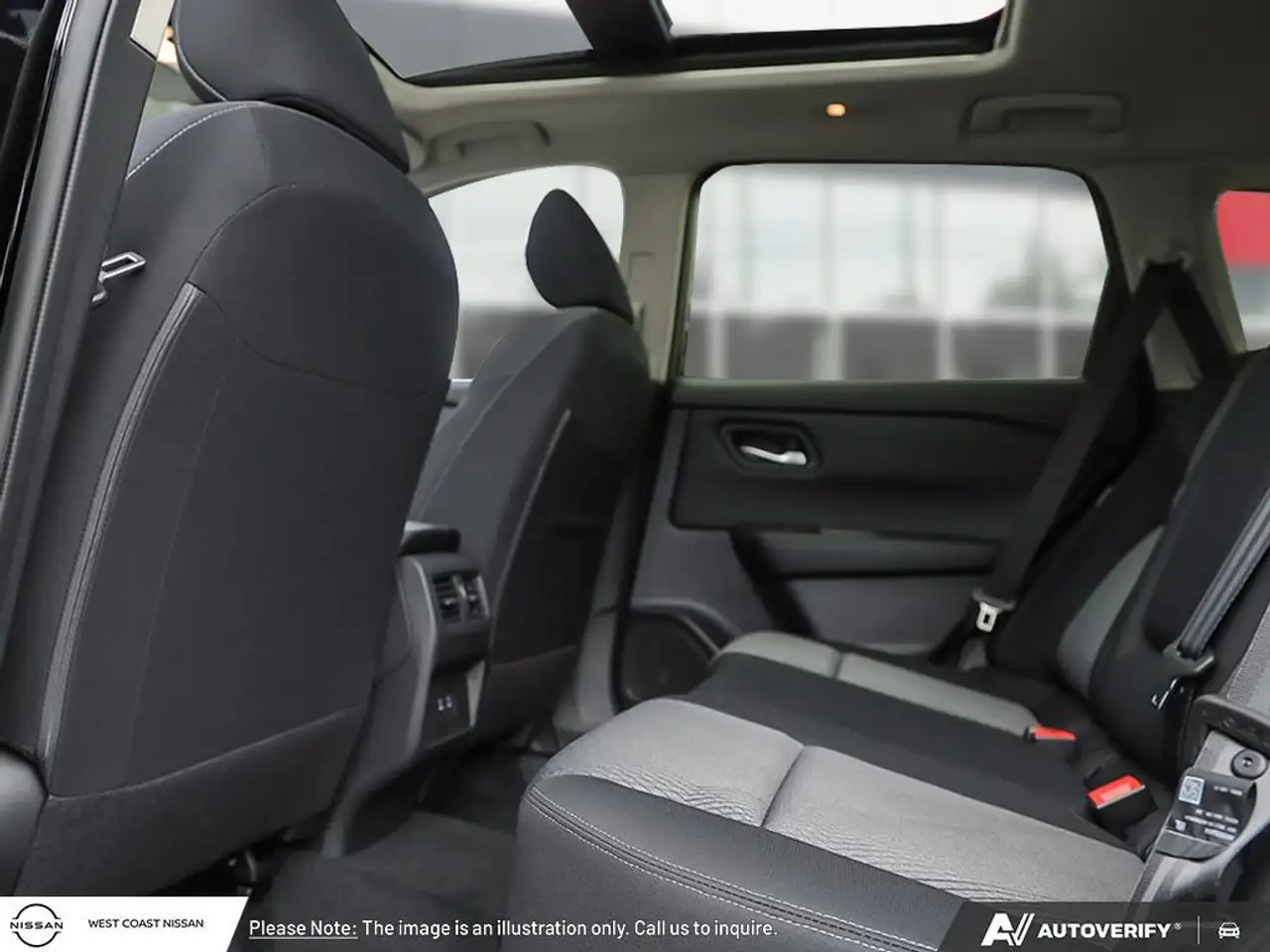 Nissan Rogue снимка Nissan Rogue
