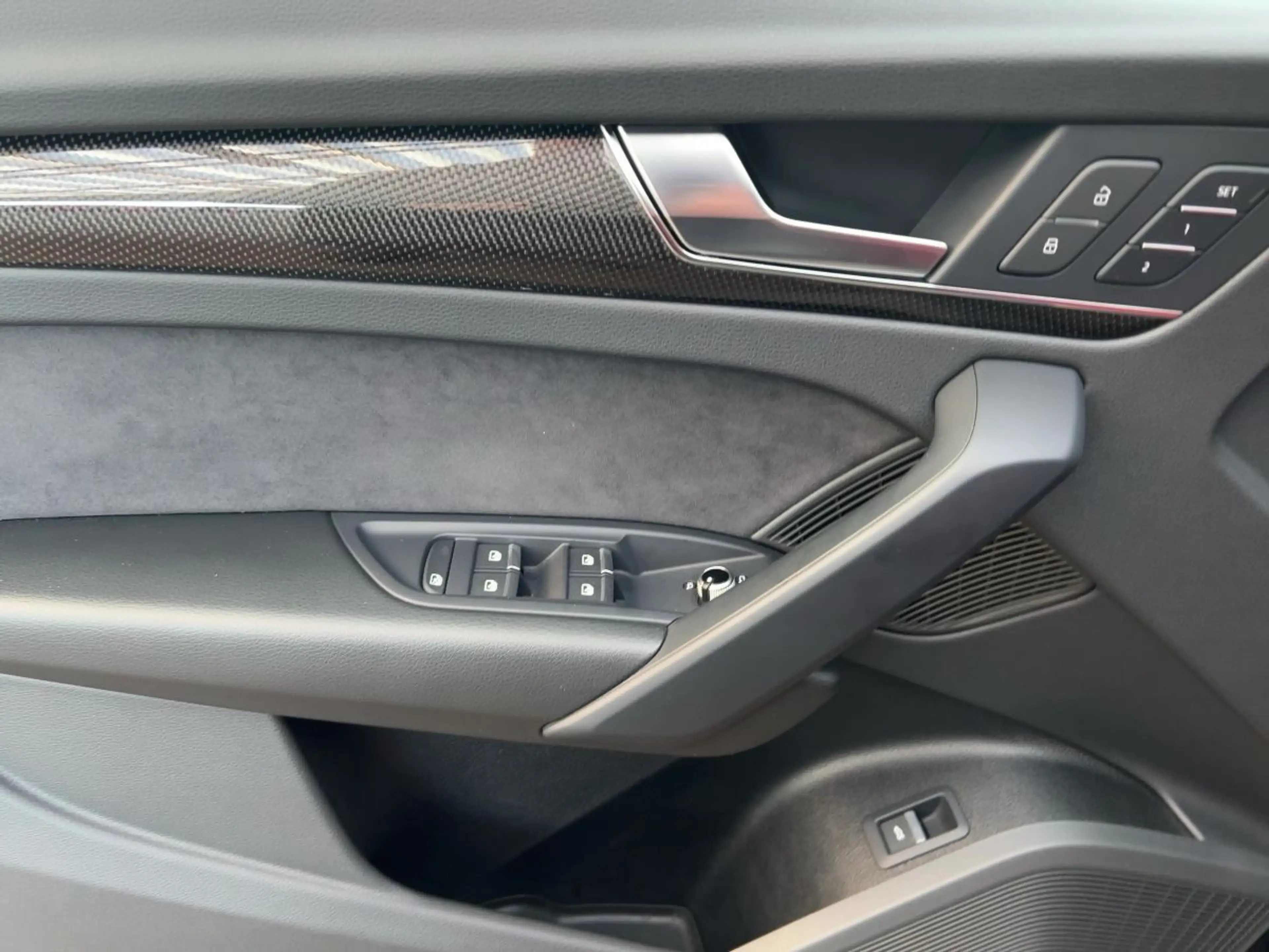 Audi SQ5 TDI quattro tiptronic Pano AHK Standhzg — photo 13