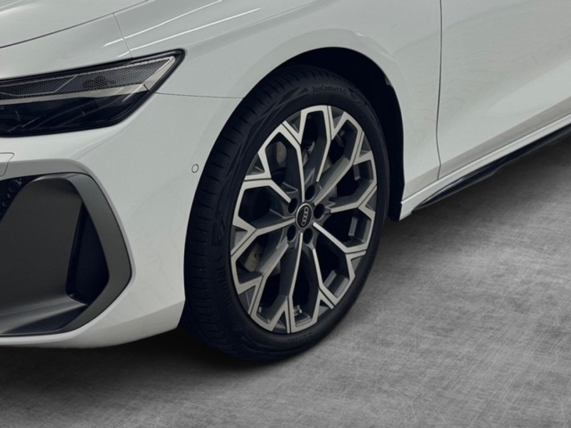 Audi A6 Limousine S line Tech Plus Sportsitze Ambientel... — photo 4