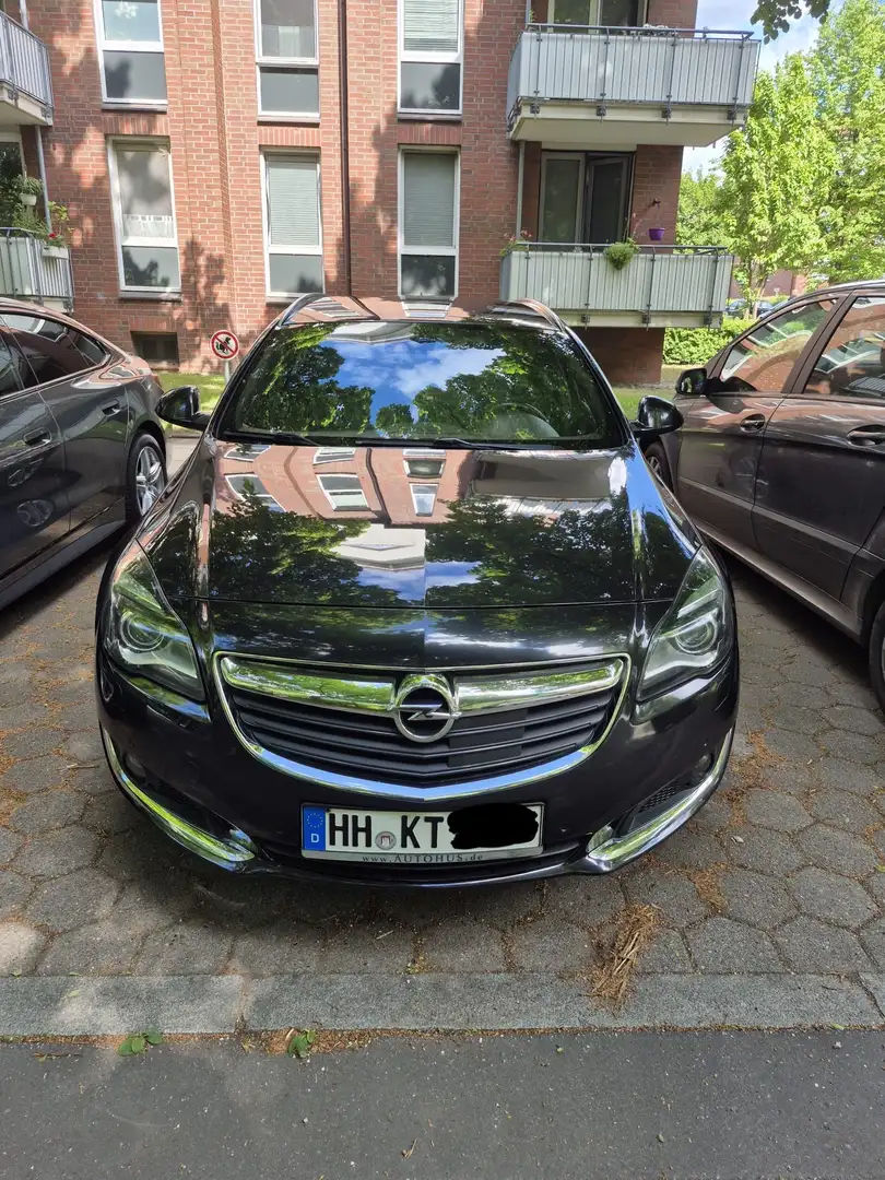 Opel Insignia INSIGNIA SPORTS TOURER SW. OPEL Siyah - 1