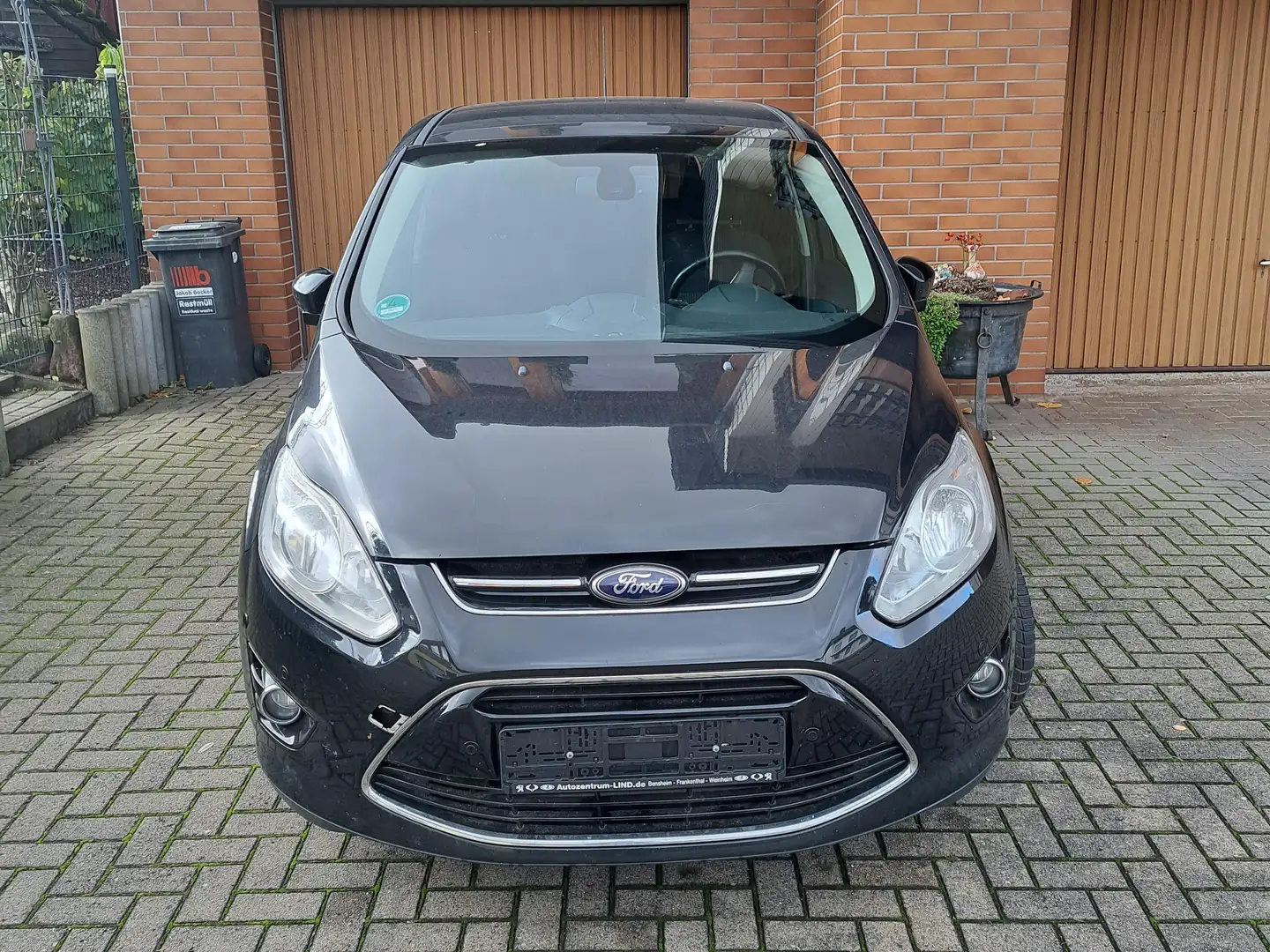 Ford C-Max C-MAX 1.6 EcoBoost Start-Stop-System Titanium Black - 1