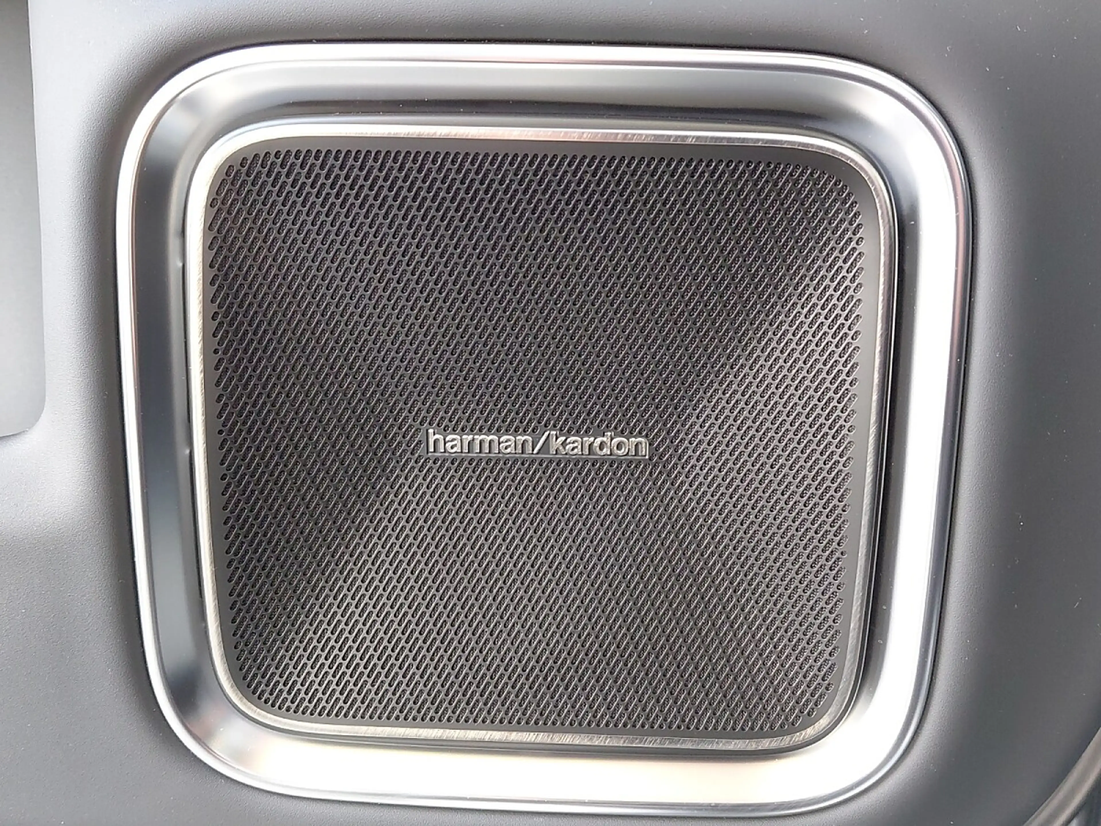 Polestar 4 Long Range 100kWh Dual Motor Performance Prime — photo 15