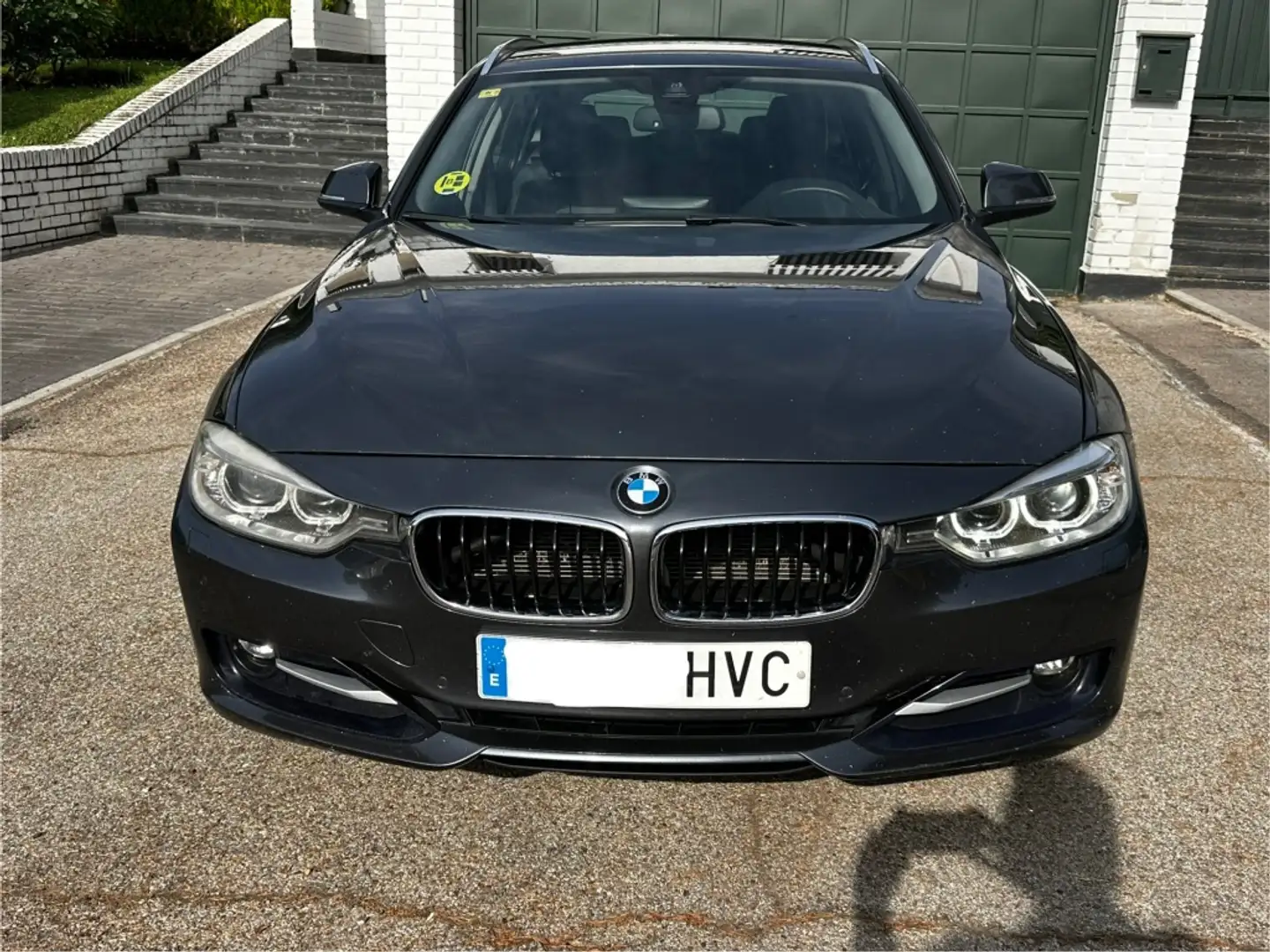 BMW 320 320d Touring xDrive Sport Gris - 1
