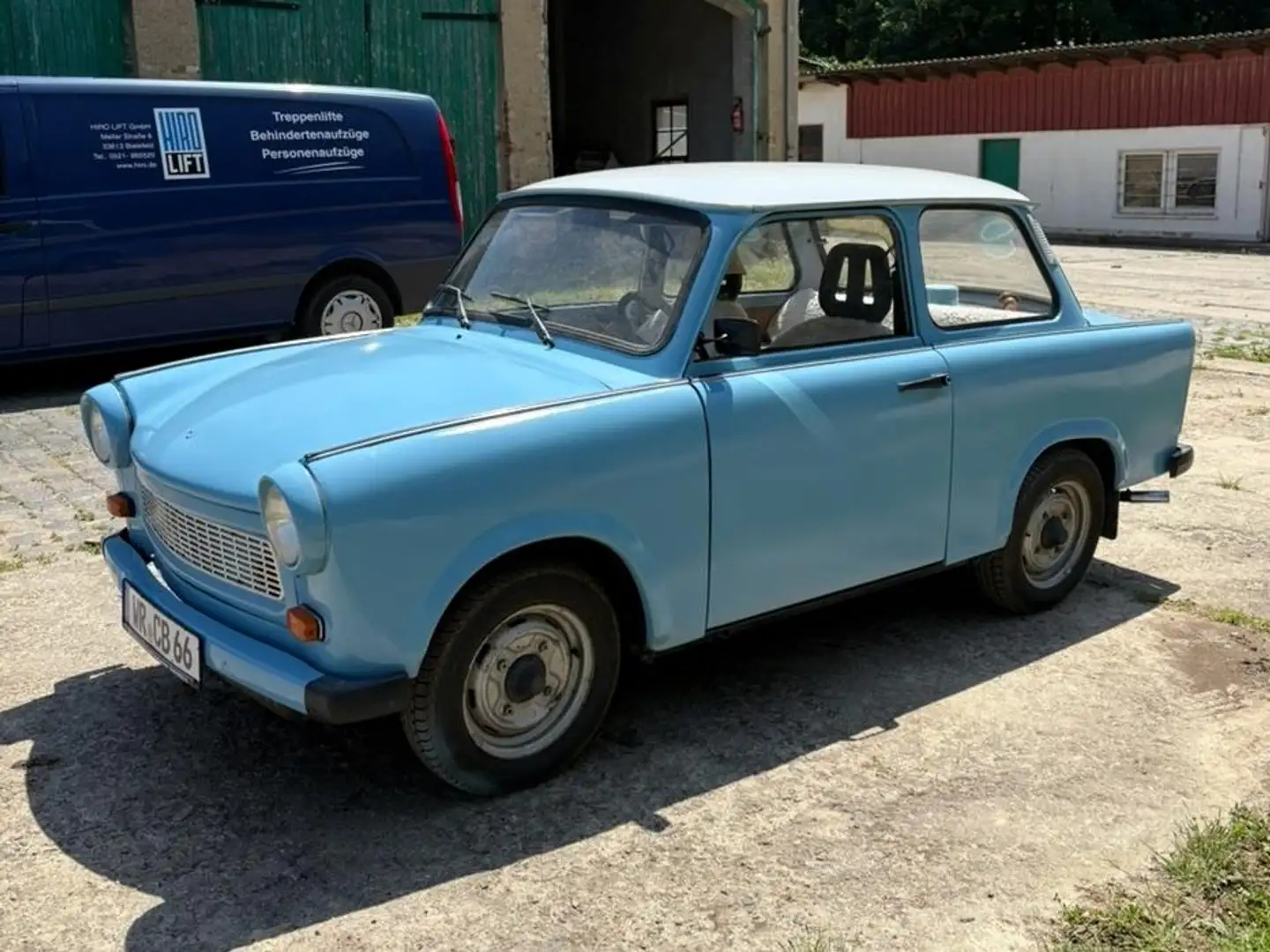 Trabant P601 Limousine Blau - 1
