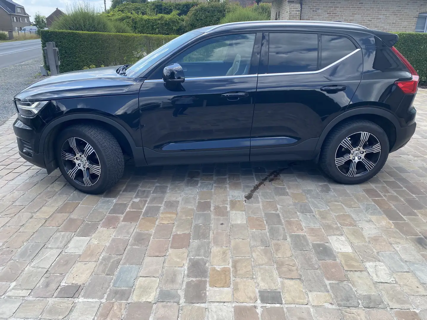 Volvo XC40 GERESERVEERD Nero - 2