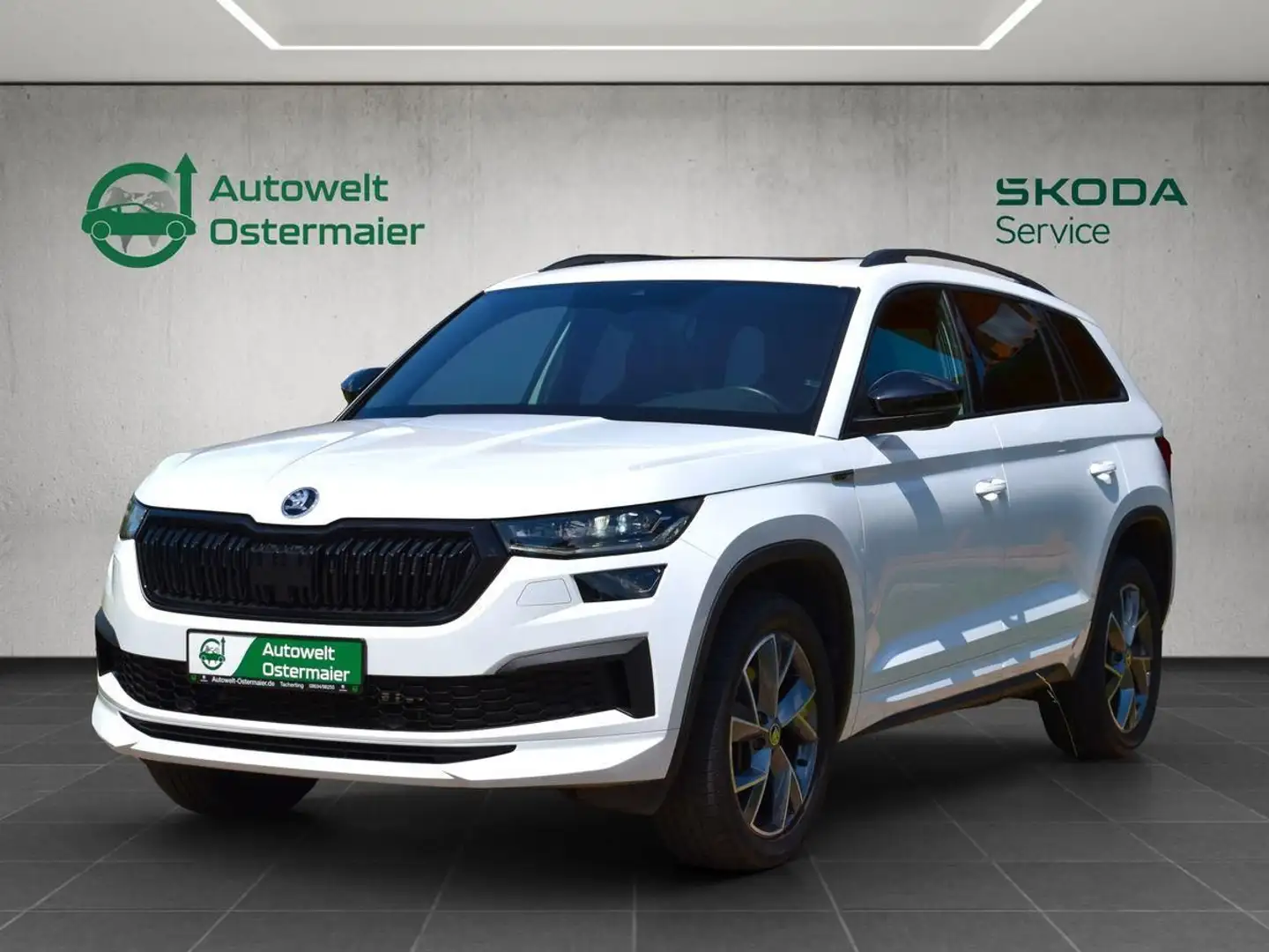 Skoda Kodiaq 2.0 TSI DSG 4x4 Sportline*7-Si.*ACC* Weiß - 1
