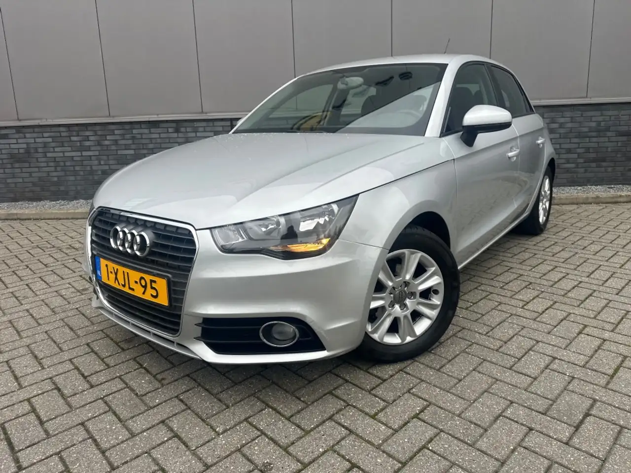 Audi A1