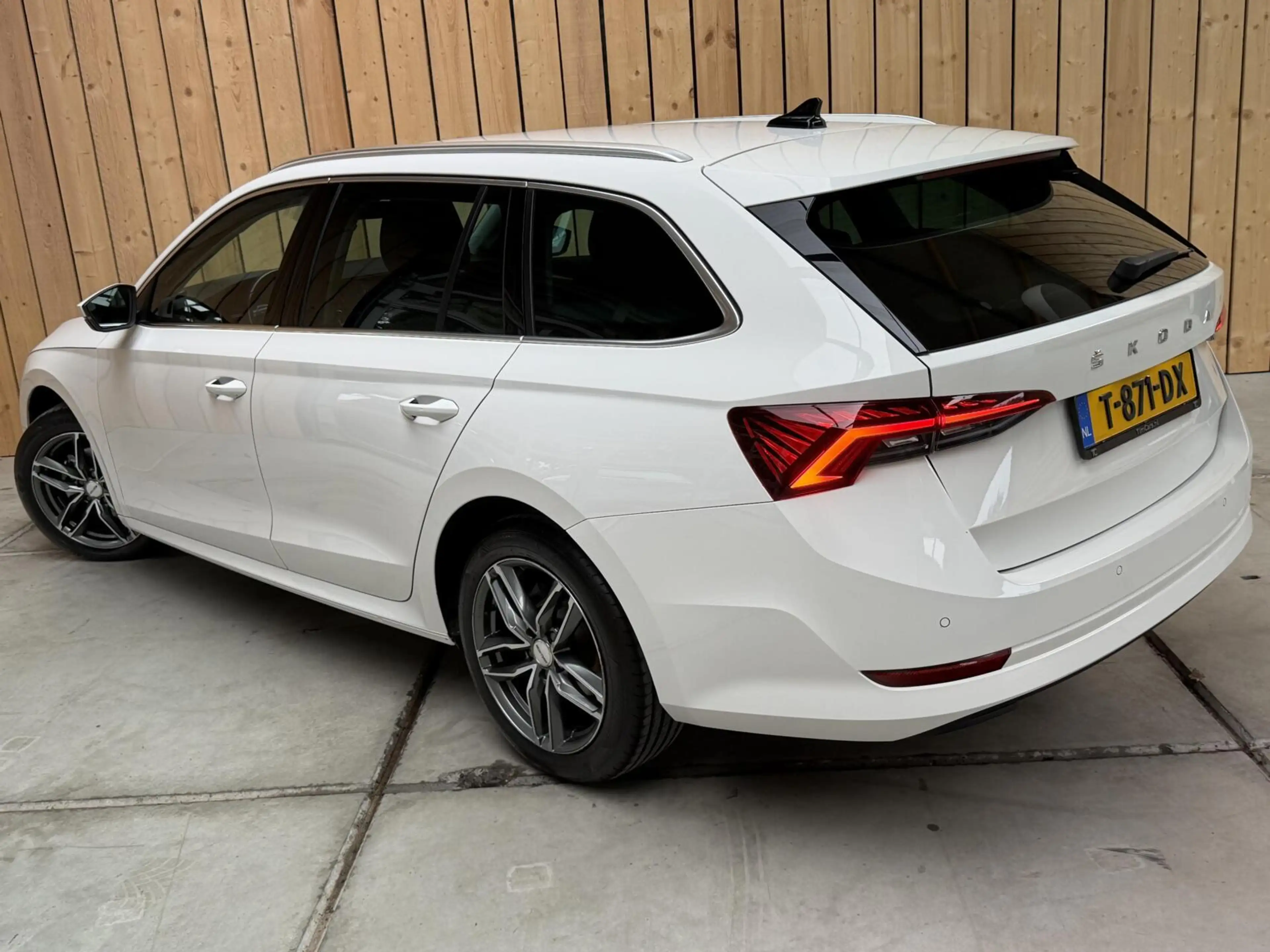 Skoda Octavia Combi 1.0 e-TSI Business Edition Plus Automaat | A — photo 39