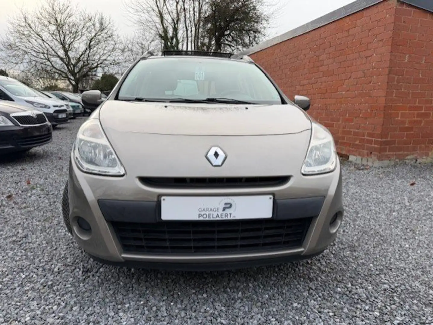 Renault Clio Clio 1.2i Expression / TOIT OUVRANT / GARANTIE Beige - 2