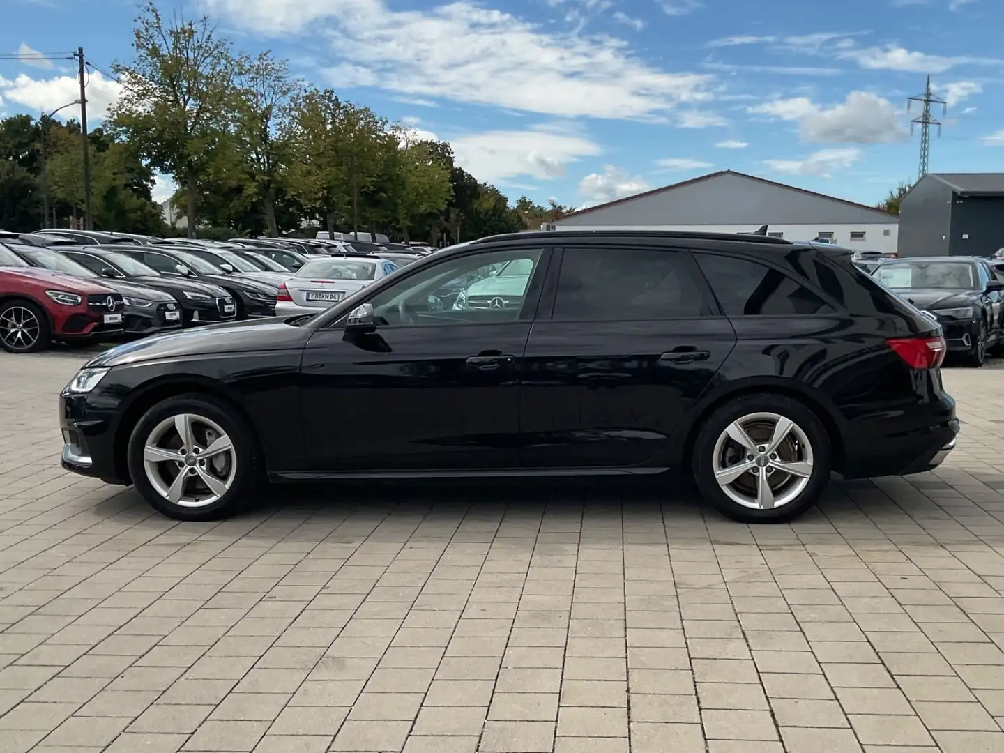 Audi A4 Av. 40 TDI S line S-Tr. LED Navi ACC Lane Schwarz - 2