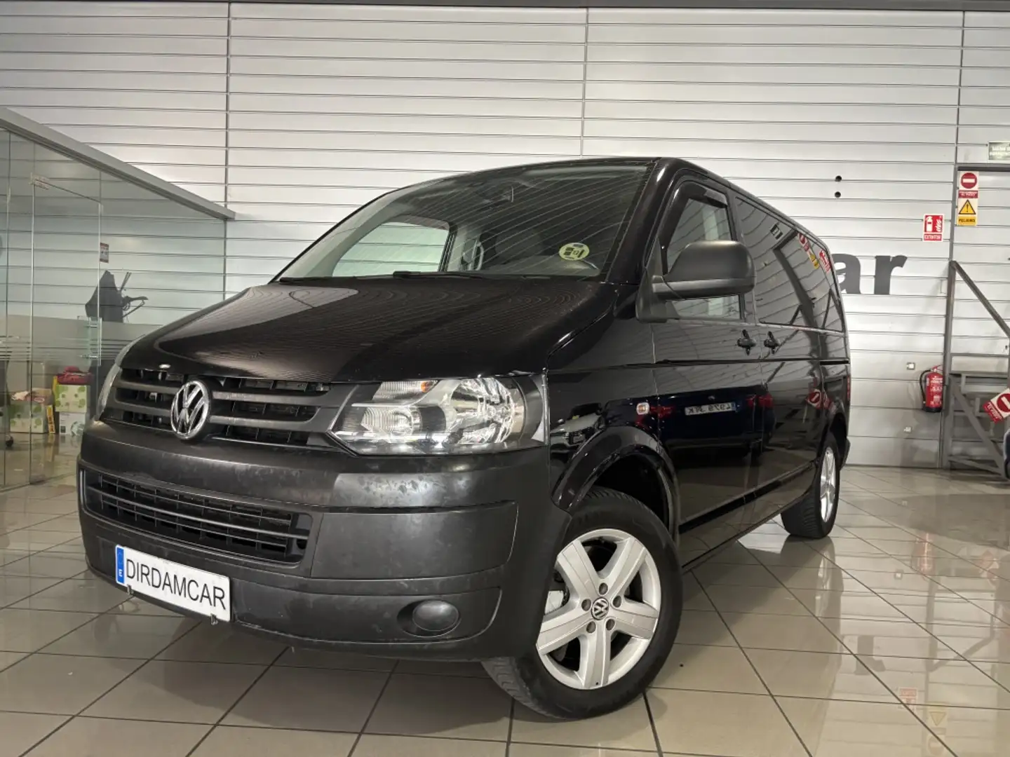 Volkswagen T5 Caravelle 2.0BiTDI BMT Trendline Ed.DSG Noir - 1