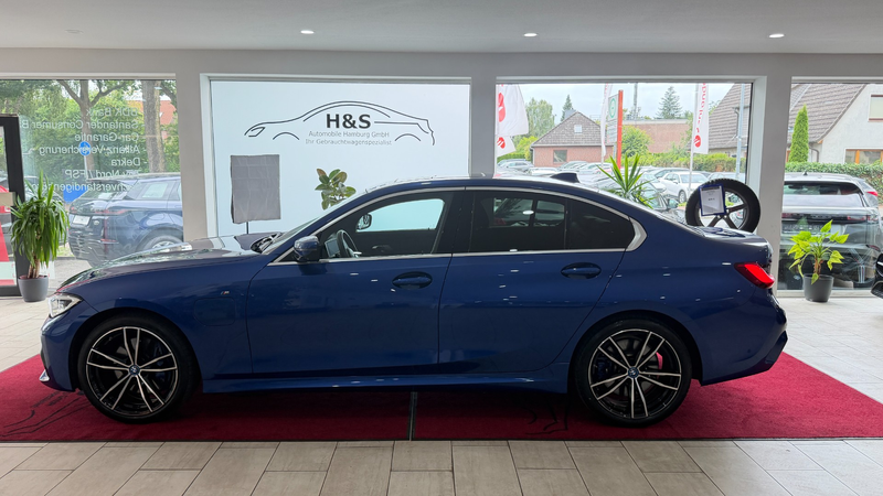 BMW 330 e M Sport — photo 2