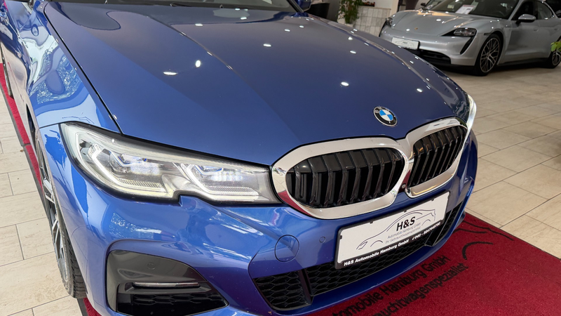 BMW 330 e M Sport — photo 13