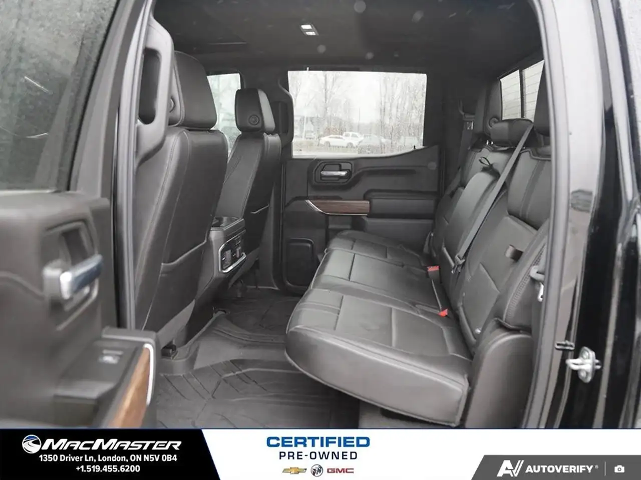 Chevrolet Silverado 1500 снимка Chevrolet Silverado 1500