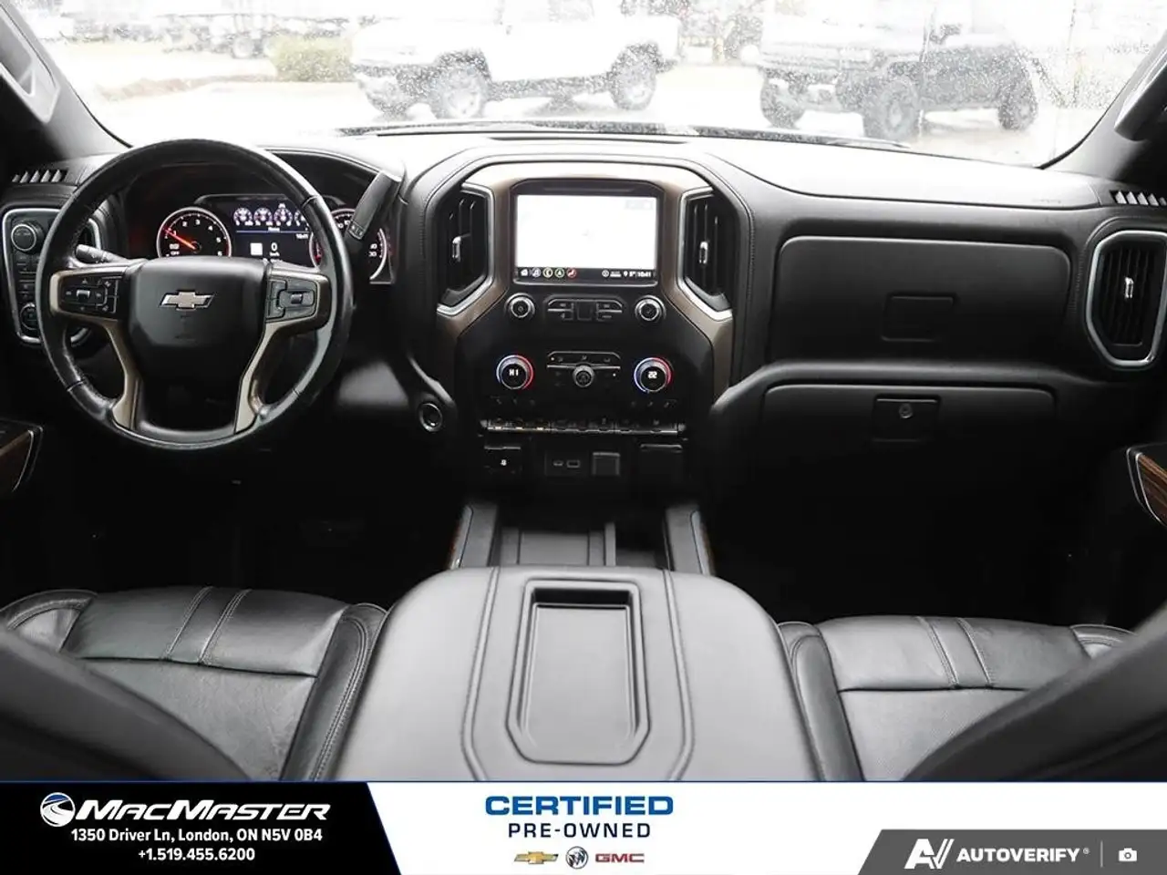 Chevrolet Silverado 1500 снимка Chevrolet Silverado 1500