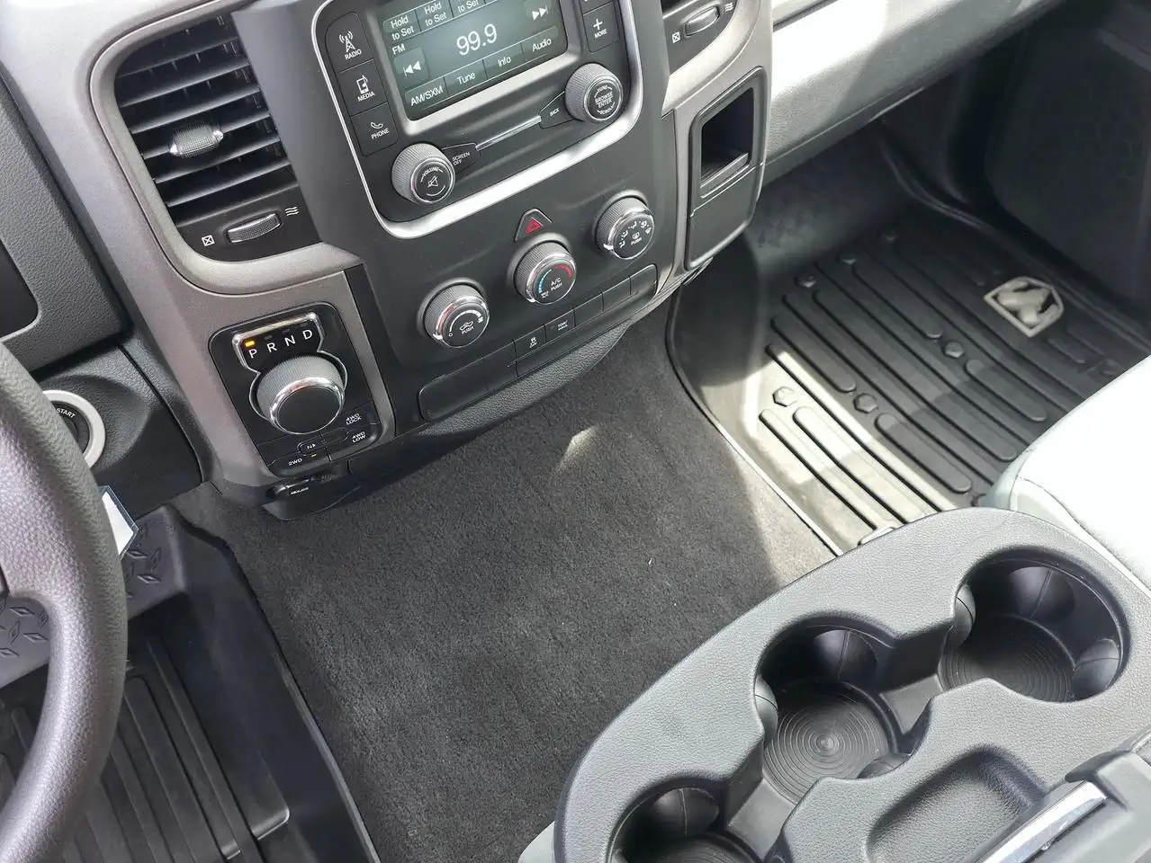 RAM 1500 photo RAM 1500