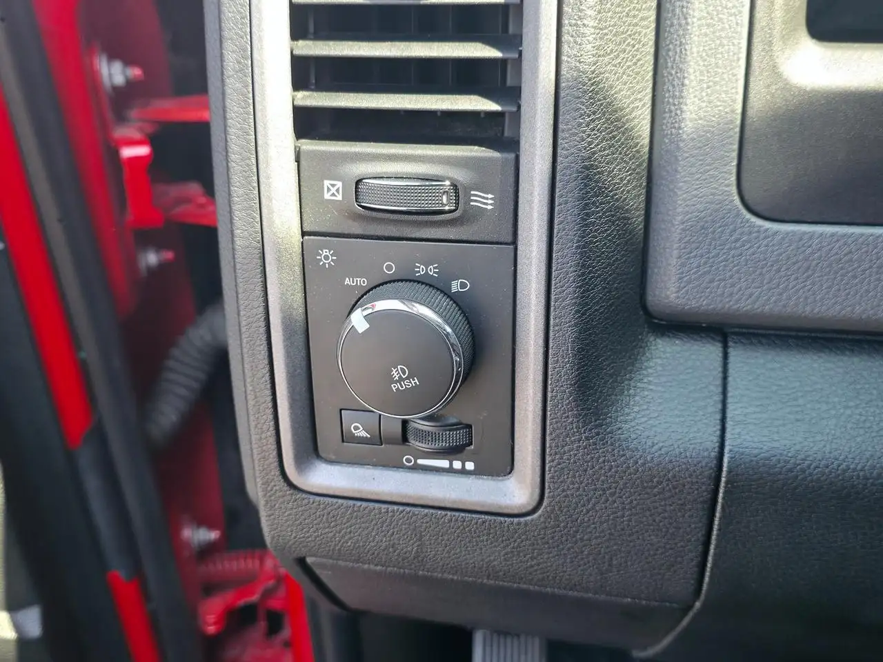 RAM 1500 photo RAM 1500