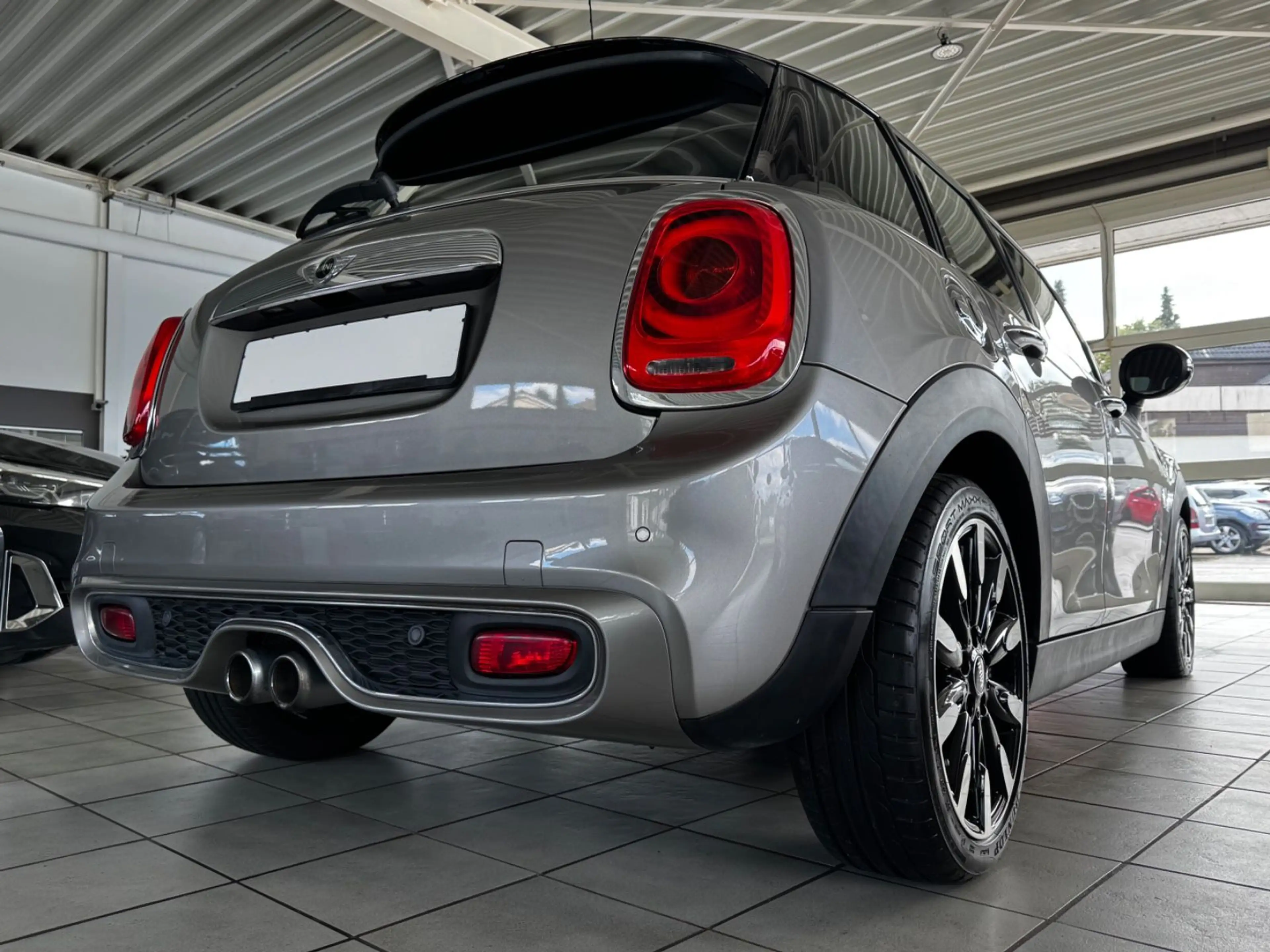 MINI Cooper SD /1.HD/LEDER/NAVI/LED/SHZ/PDC/TEL — photo 10