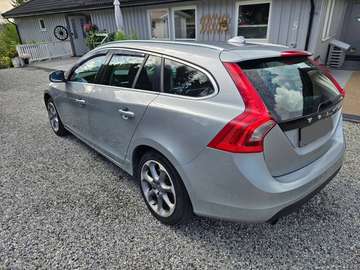 V60 1.6 DRIVe R-Design R-Design
