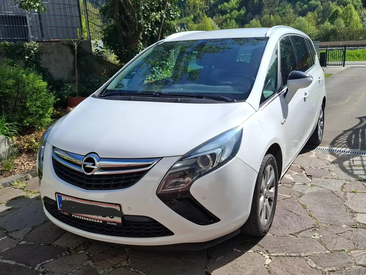 Opel Zafira Tourer Zafira Tourer 2,0 CDTI Ecotec Edition Edition Weiß - 2