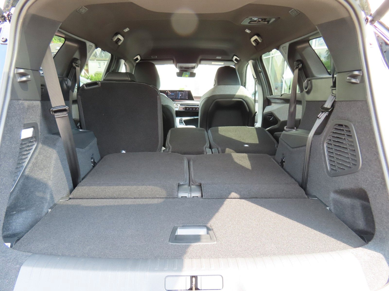 Peugeot 5008 GT Hybrid 145 e-DSC6 *Alcantara*AGR*7Sitzer — photo 14