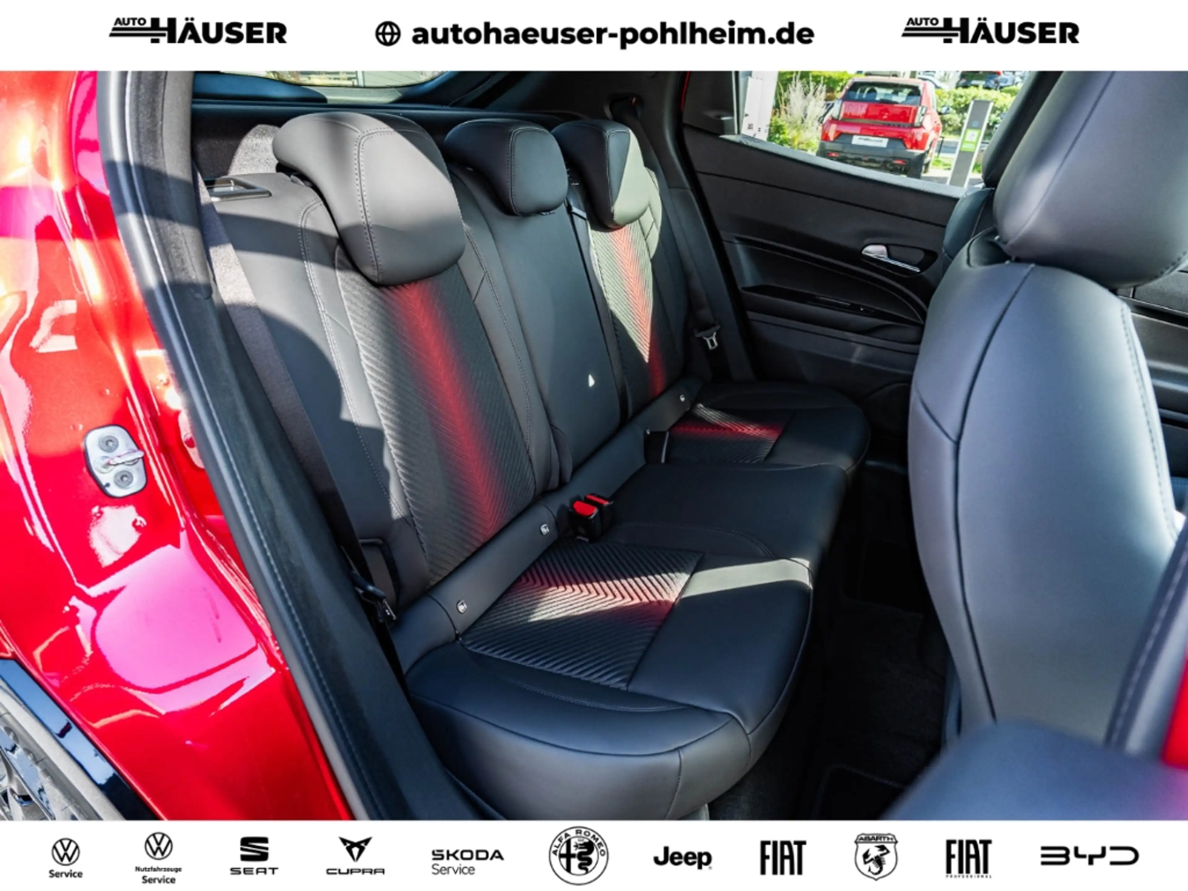 Alfa Romeo Junior Ibrida Ti 1.2 VGT SOFORT EL. HECKKL. MATRIX-LED AC — photo 12