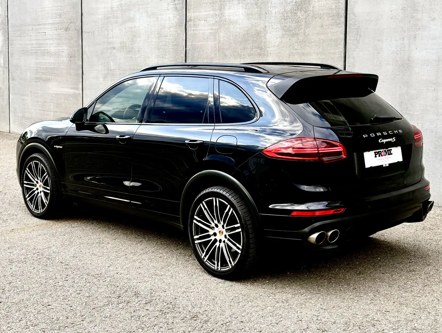 Porsche Cayenne II S PHEV Hybrid Aut. Platinum Edition  Pano Schwarz - 2