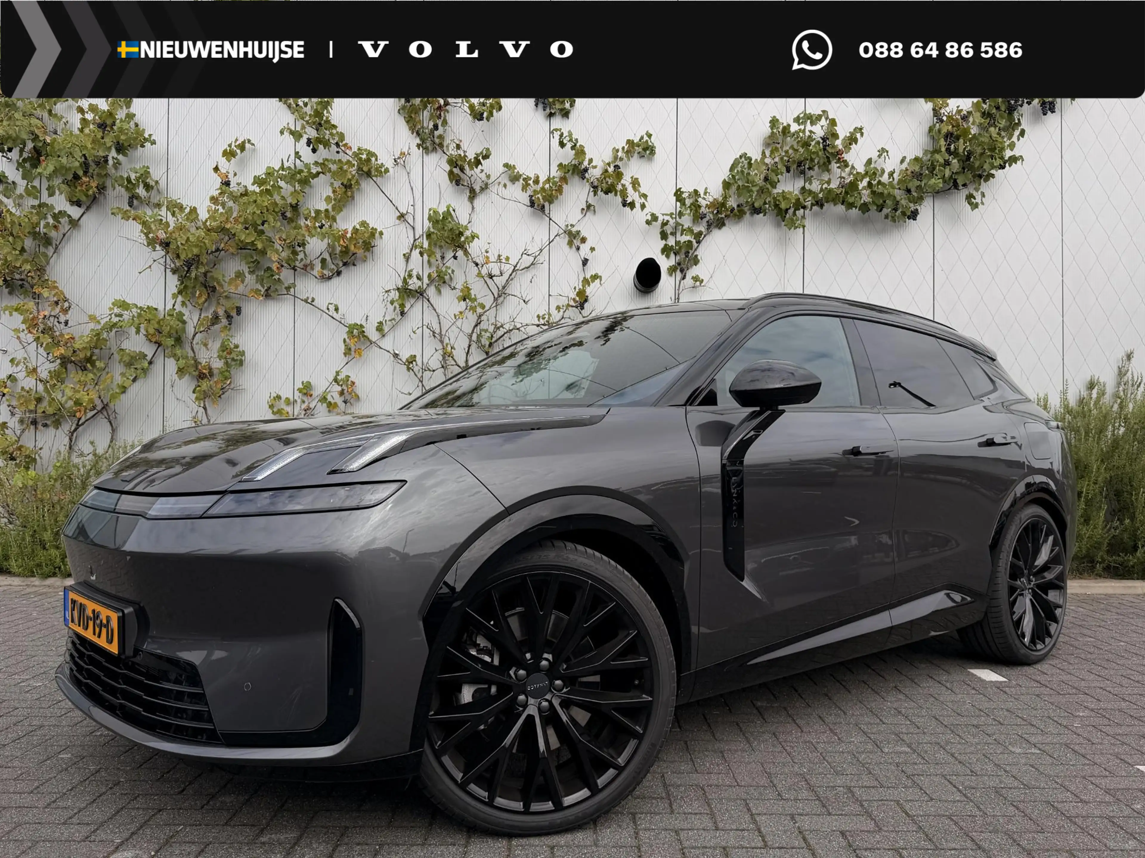 Lynk & Co 08 1.5 More |22' Wielen Black edition | HEICO Verlagi