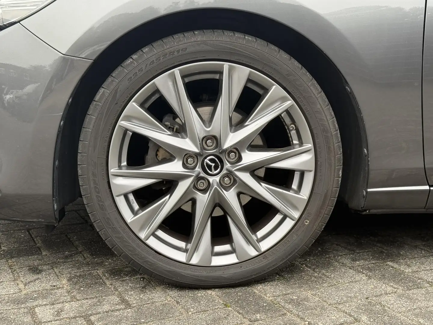 Mazda 6 Sportbreak 2.0 SkyActiv-G 165 Comfort | AUTOMAAT | Gris - 2