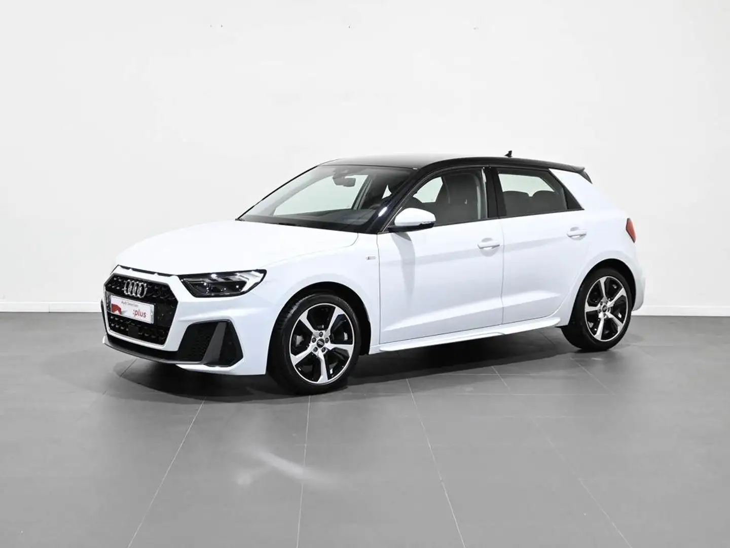Audi A1 Sportback 30 TFSI Adrenalin S tronic Weiß - 1