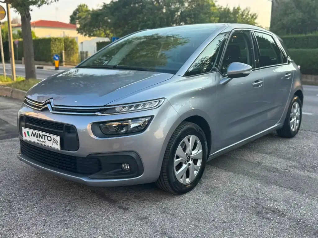 Citroen C4 SpaceTourer 2018 из Европы — купить под ключ