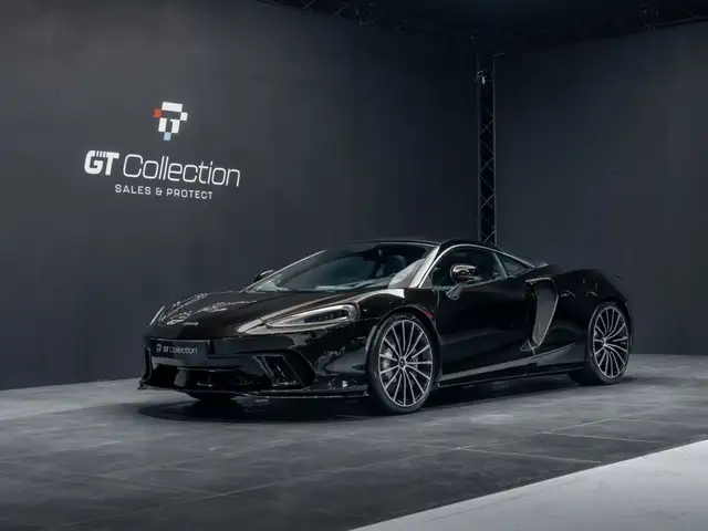 McLaren GT