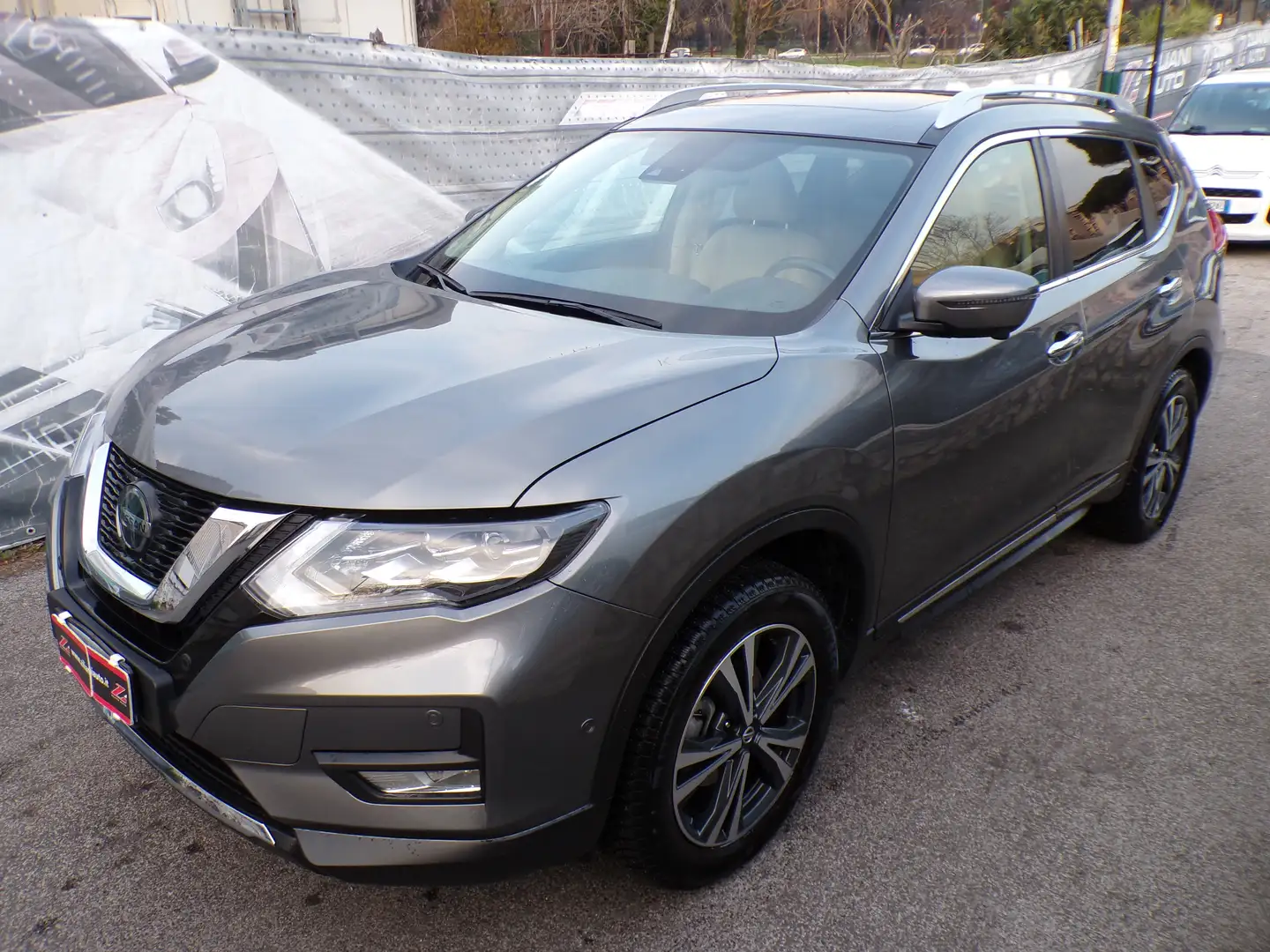 Nissan X-Trail 1.3 dig-t N-Connecta 2wd..PELLE TOTALE Grigio - 2