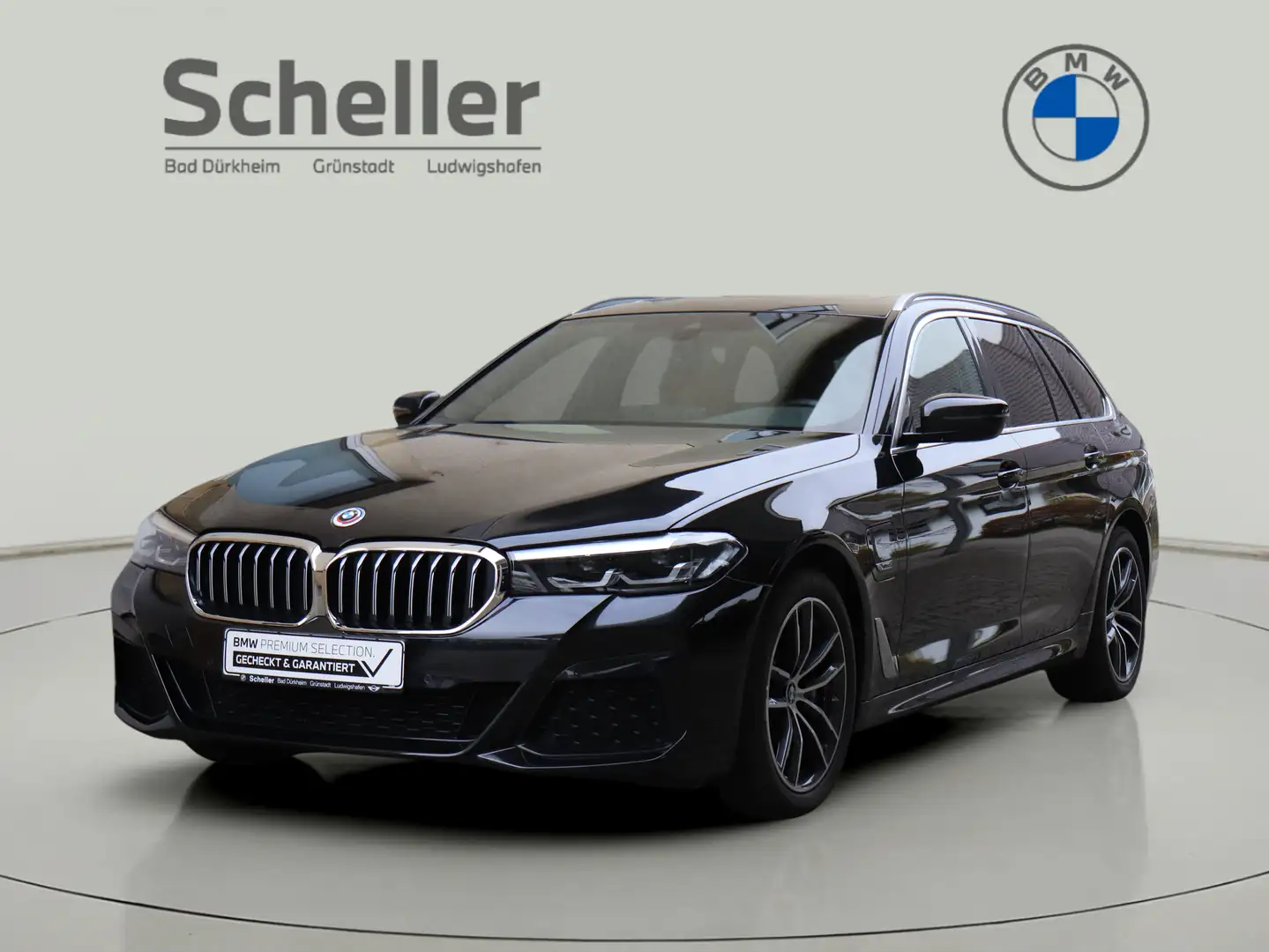 BMW 530 e Touring M Sportpaket LED Navi Shz Schwarz - 1