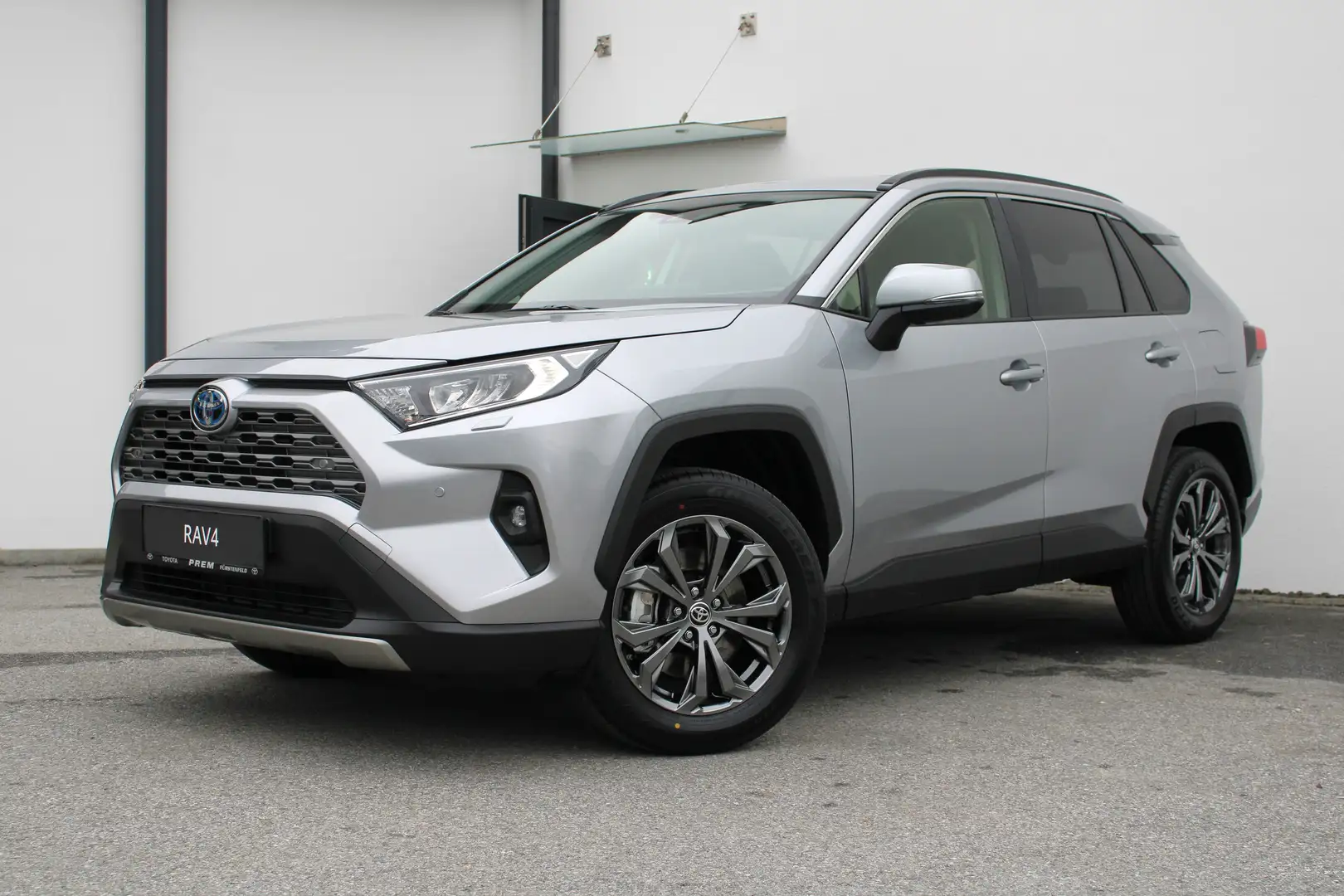 Toyota RAV 4 2.5 Hybrid Active Drive 2WD Aut. Silber - 2