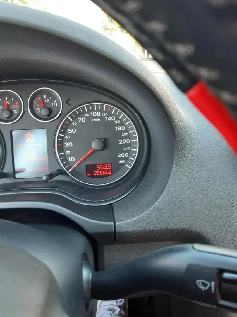 Audi A3 2.0 FSI Turbo  S3 Weiß - 2