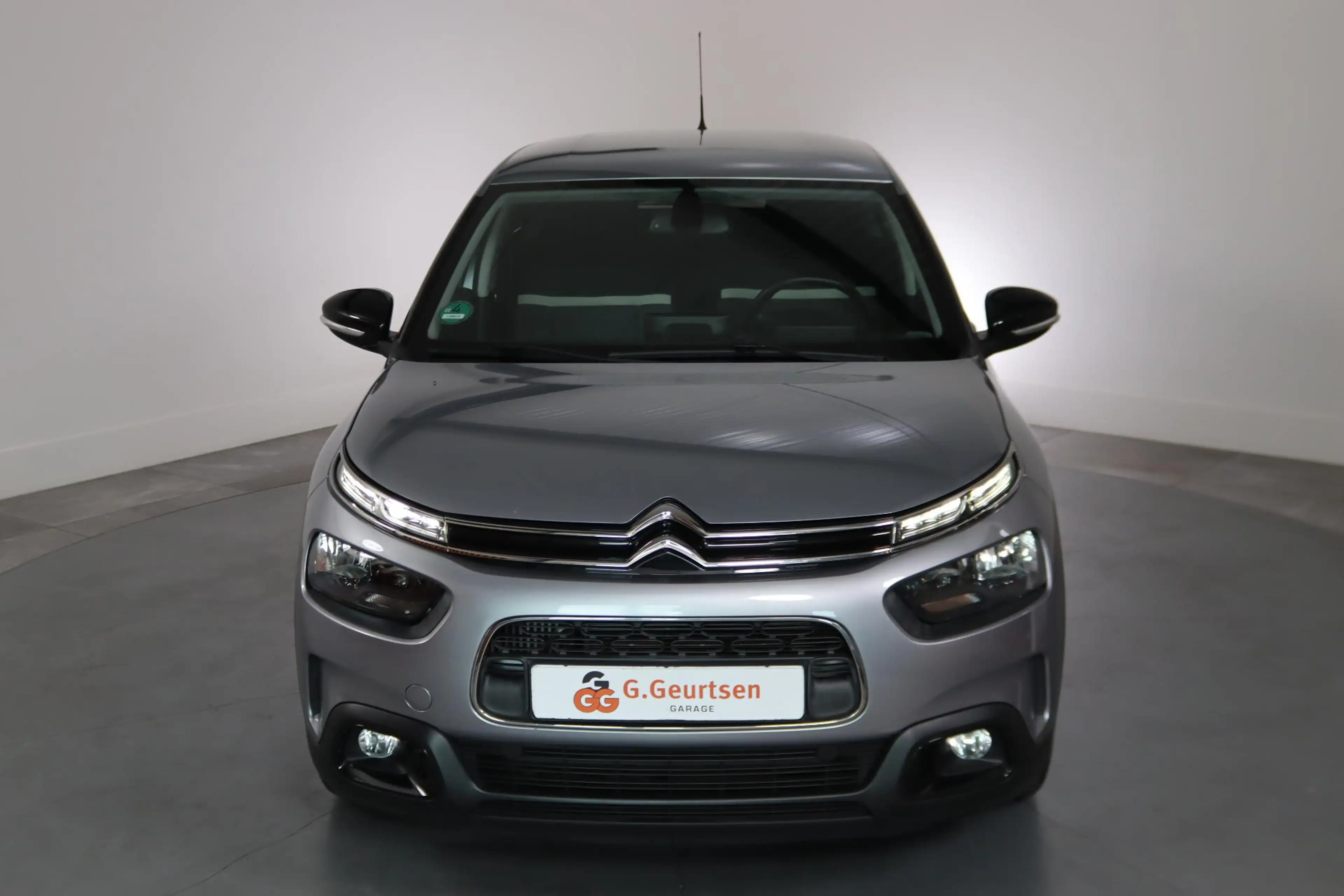 Citroen C4 Cactus 1.2 PureTech Business Plus Achteruitrijcamera, In — photo 14