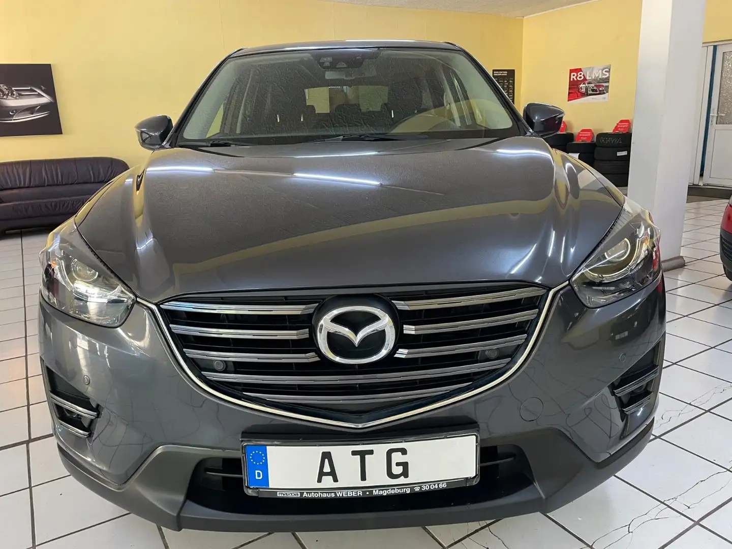 Mazda CX-5 Sports-Line AWD, LED, Navi, Keyless Grau - 2