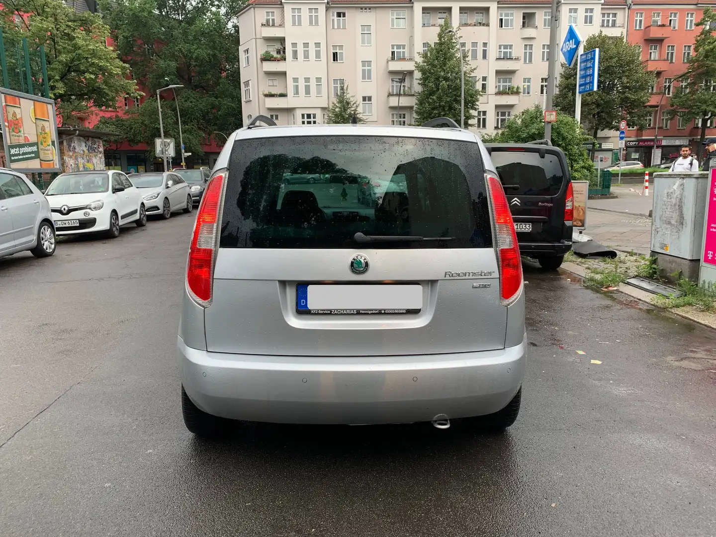 Skoda Roomster UNFALLFREI,SCHECKHEFT,KLIMATRONIK Argent - 2