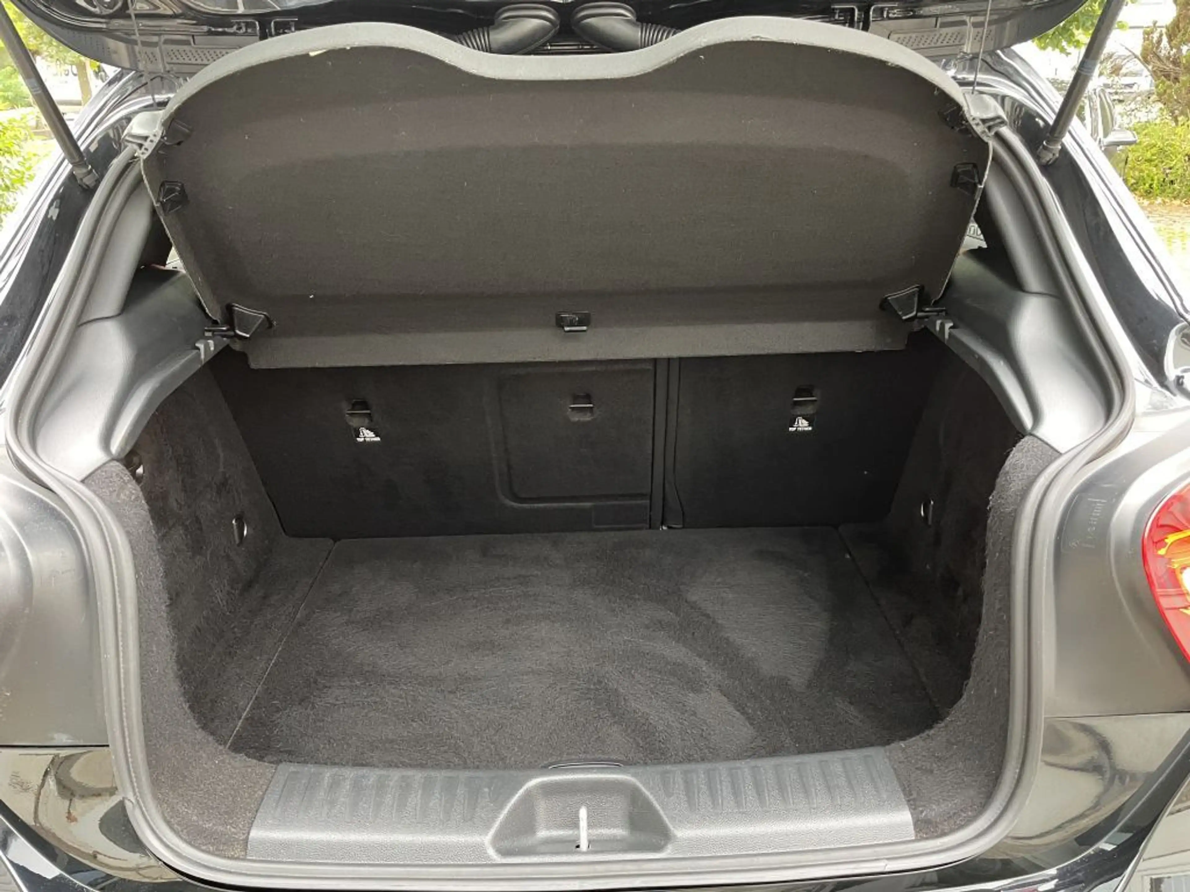 Mercedes-Benz A 250 Sport AMG-Line LED/NAVI/KAMERA — photo 14