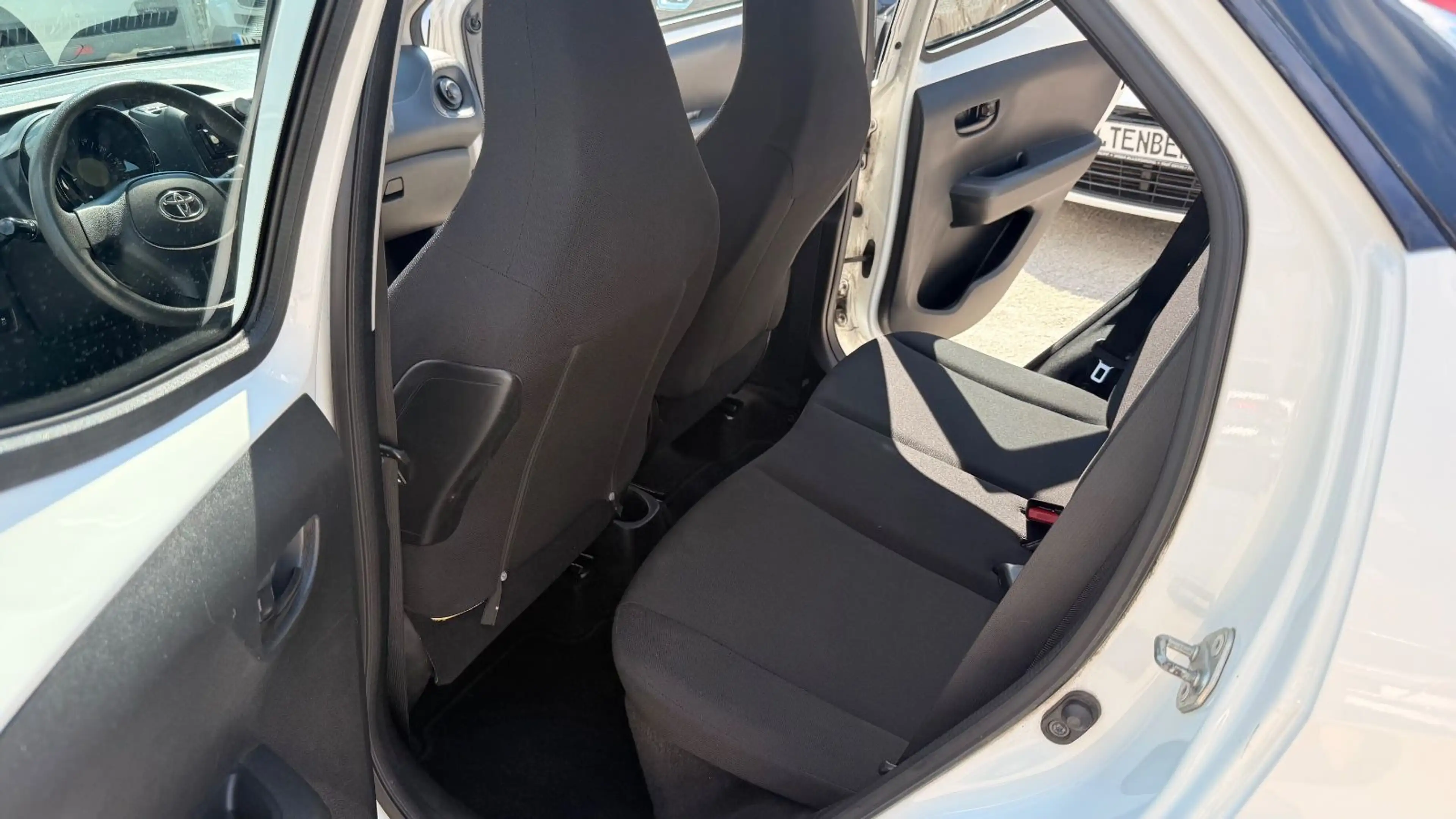 Toyota Aygo AYGO x,Klima ,Euro 6 — photo 23