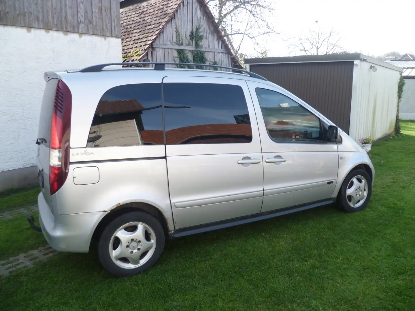 Mercedes-Benz Vaneo Vaneo Diesel CDI 1.7 La Vida Silber - 2