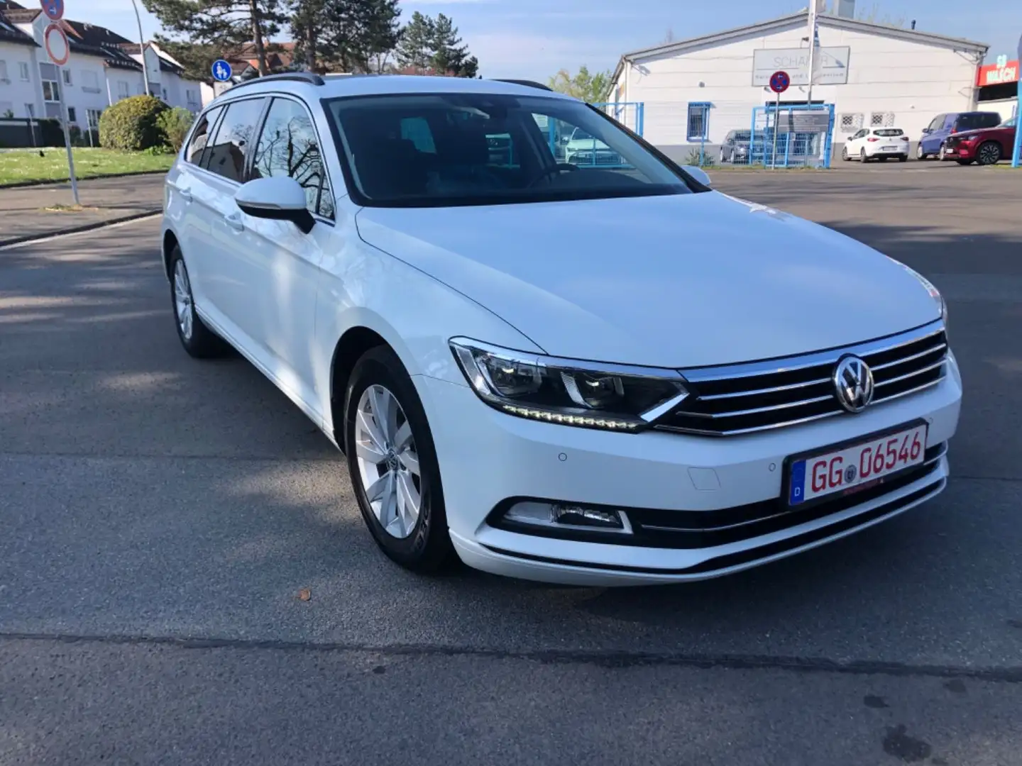 Volkswagen Passat Variant Comfortline BMT/Start-St. ,1.Hand Weiß - 2